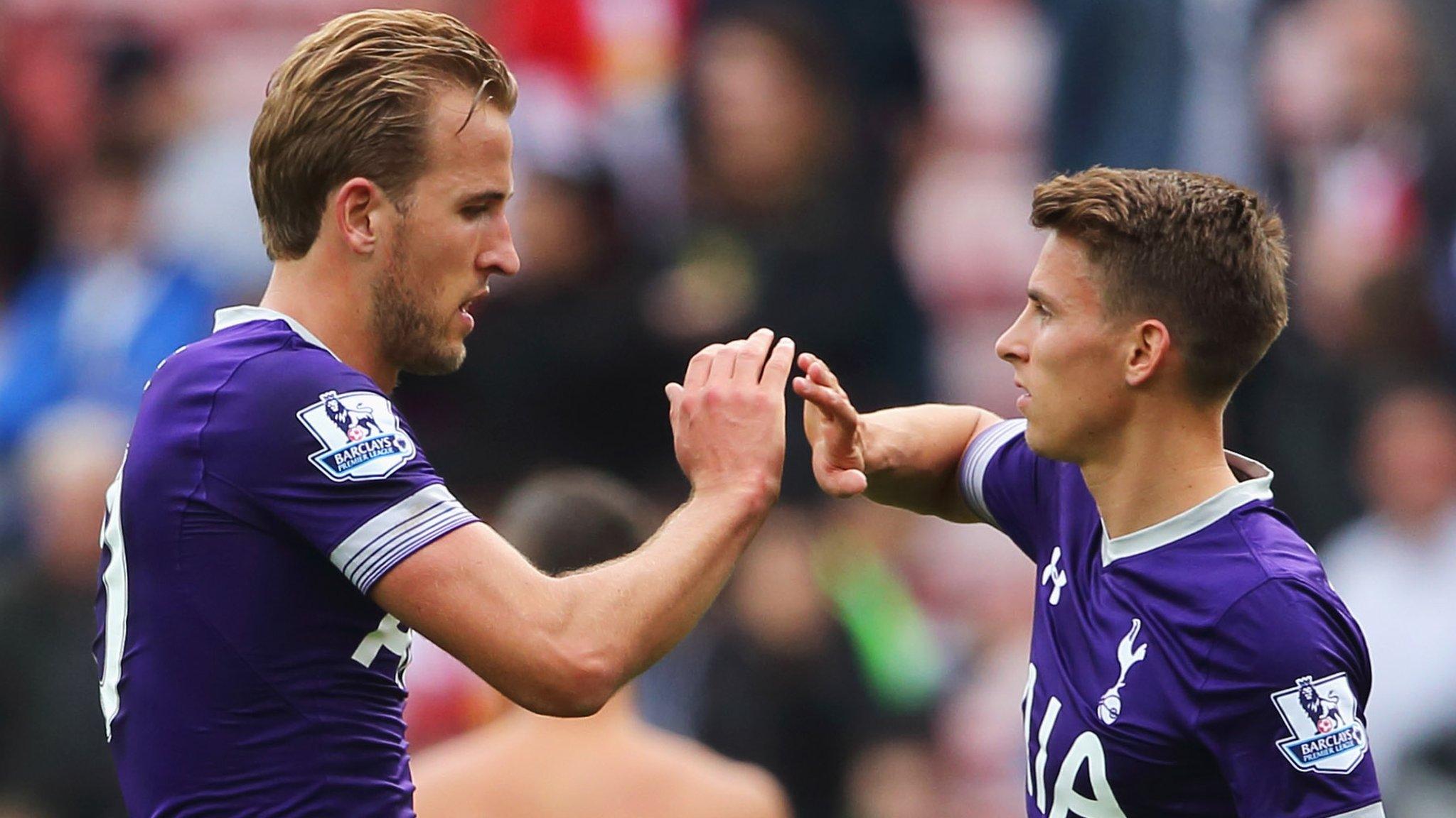 Tottenham's Harry Kane (left) and Tom Carroll