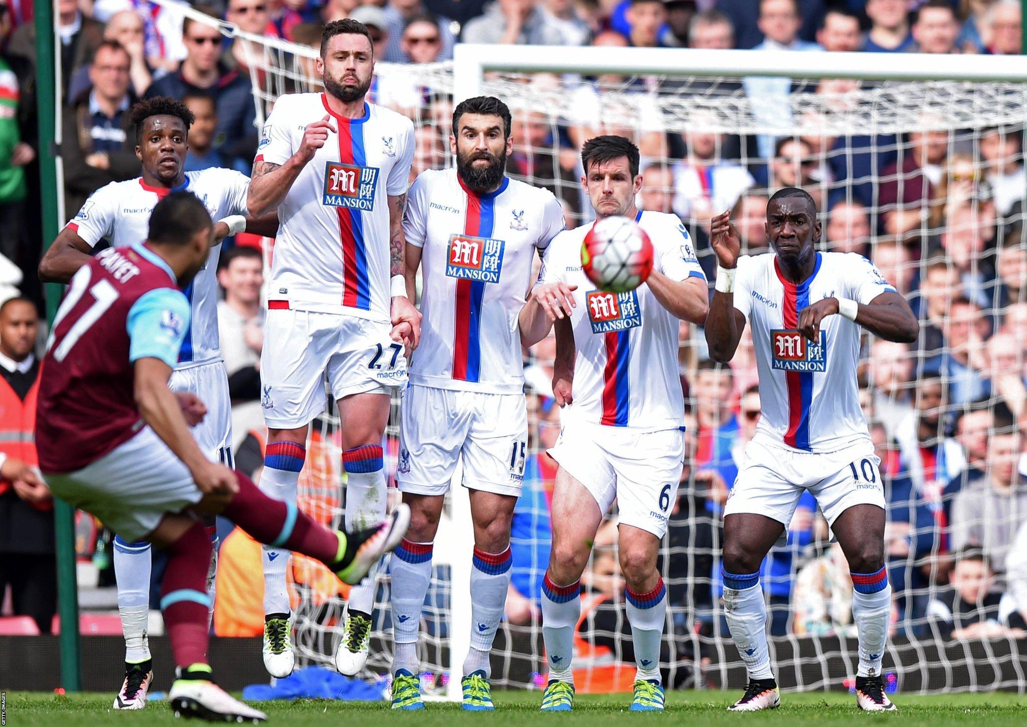 Dimitri Payet scores for West Ham against Crystal Palace