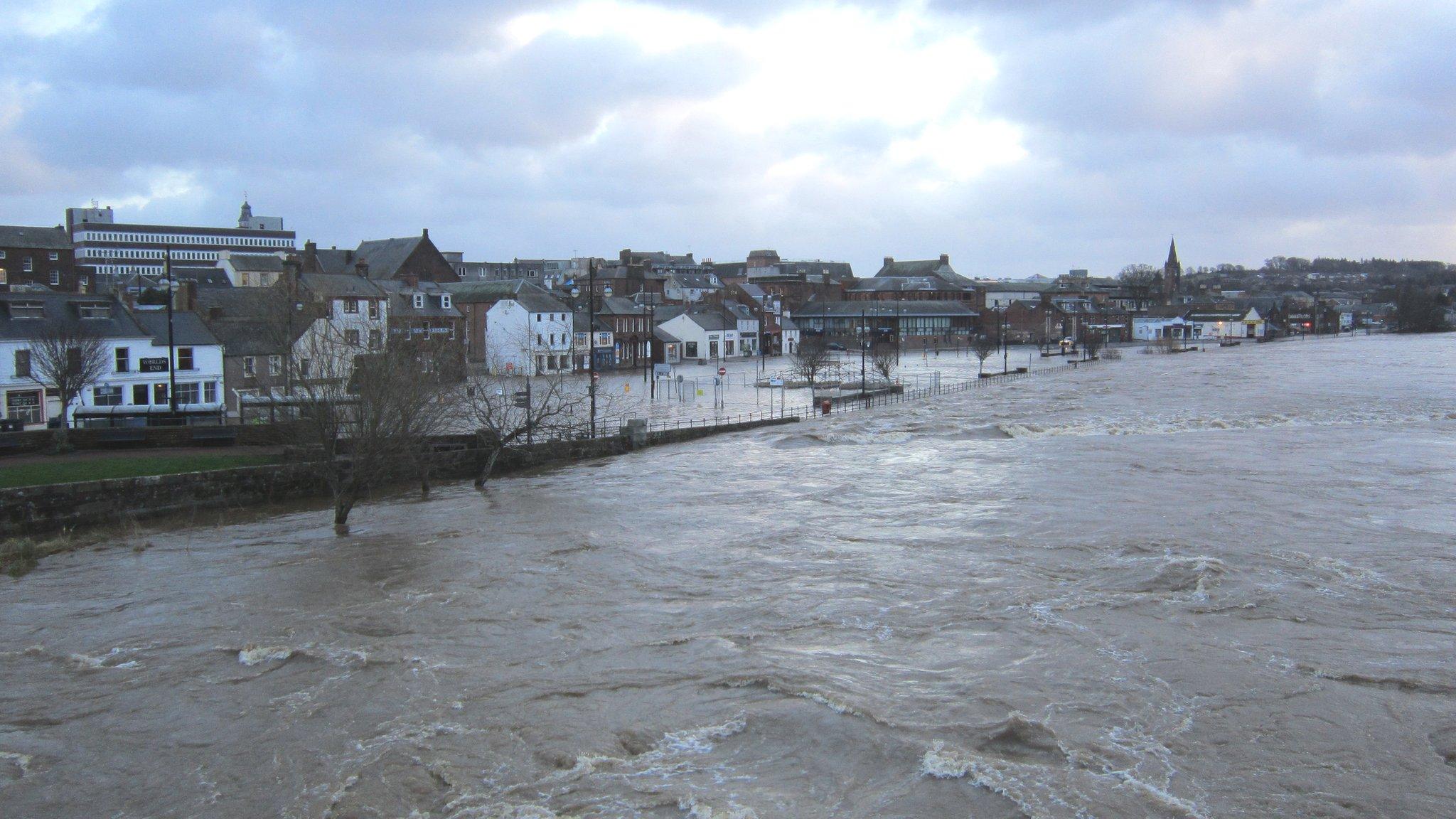 Flooding in Dumfries