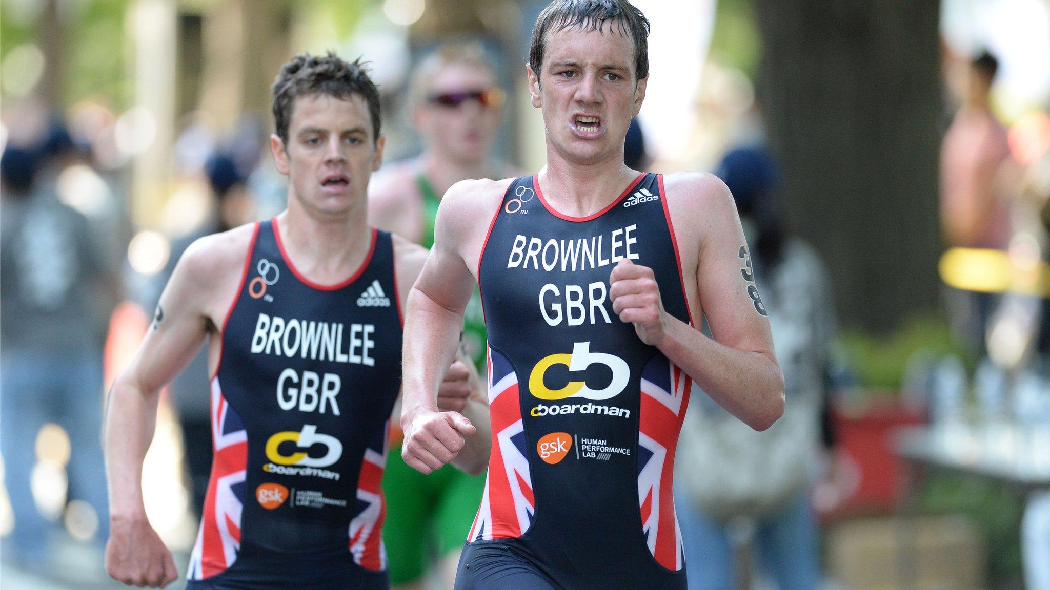 Jonny and Alistair Brownlee compete in the Japanese Triathlon