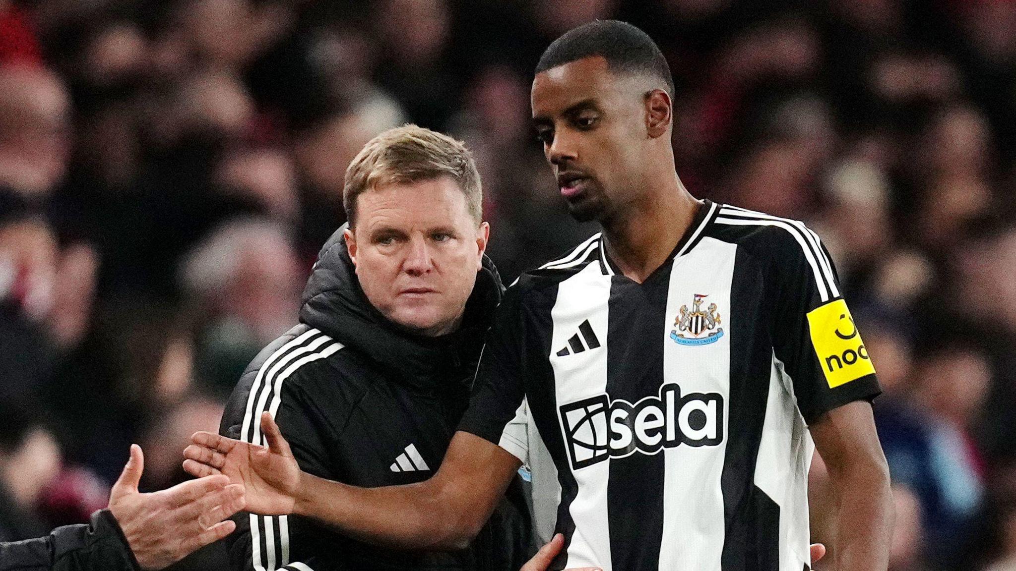 Newcastle manager Eddie Howe with striker Alexander Isak
