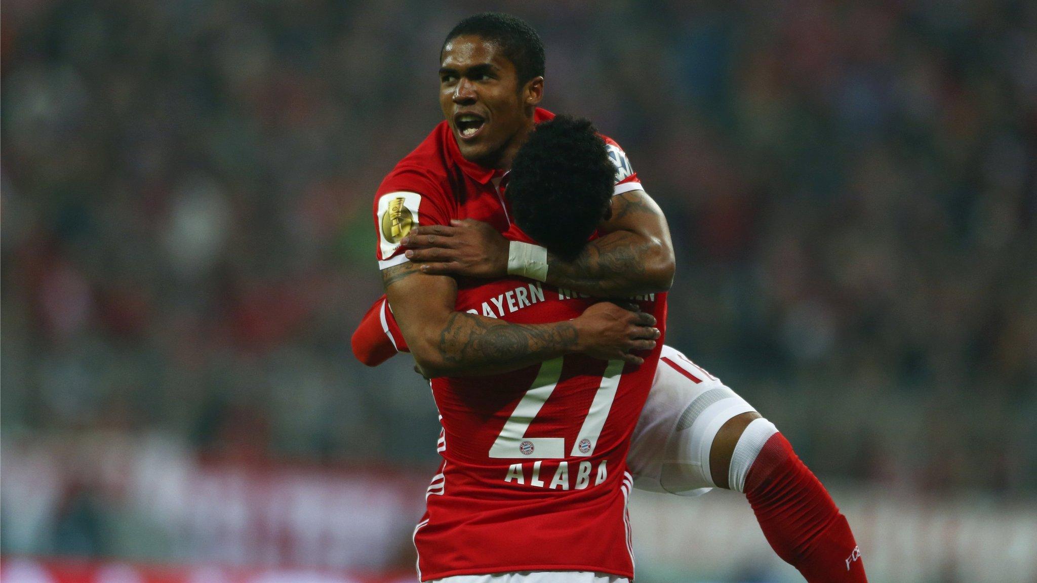 Douglas Costa