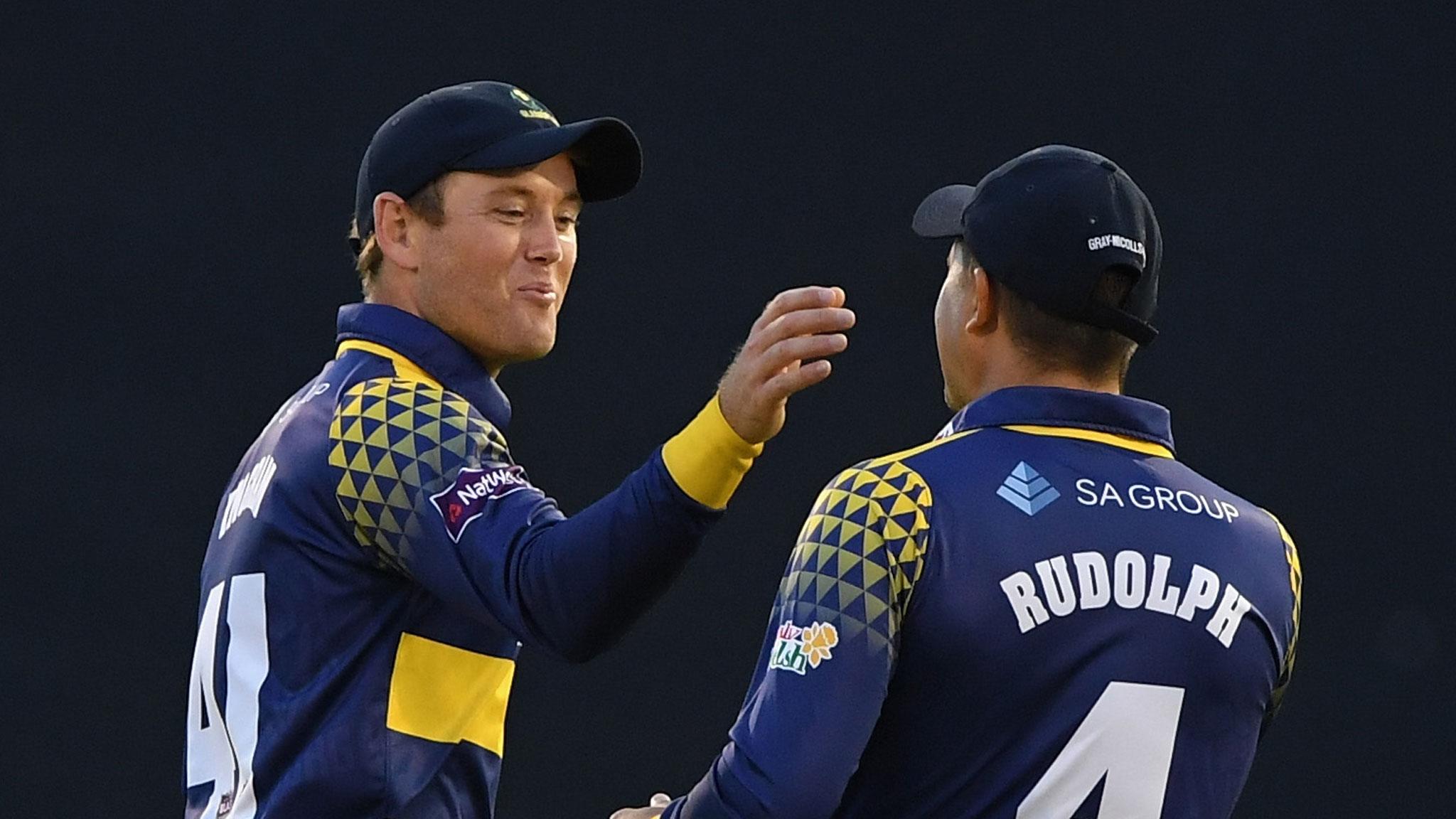 Colin Ingram is congratulated by Jacques Rudolph