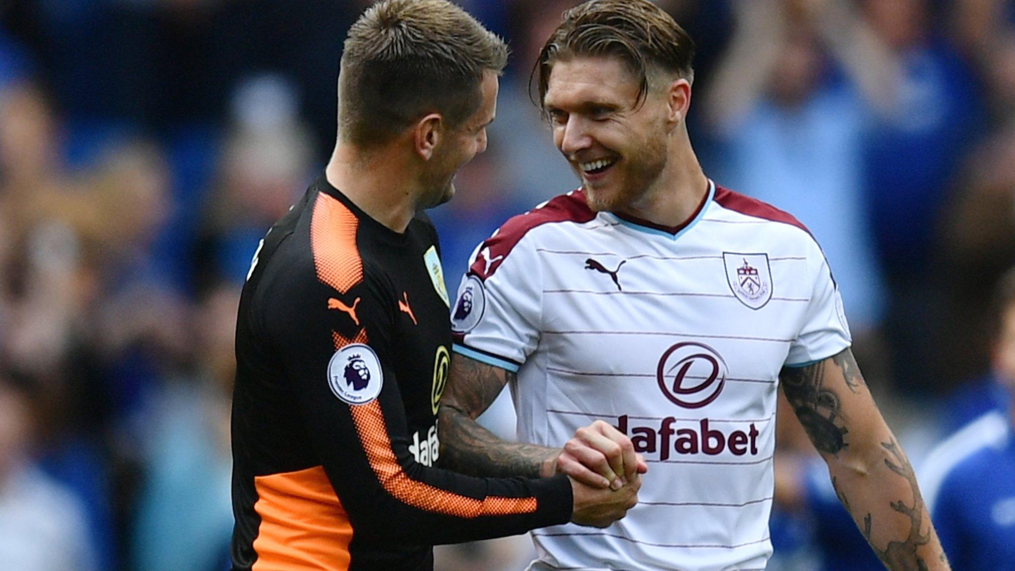 Thomas Heaton of Burnley and Jeff Hendrick