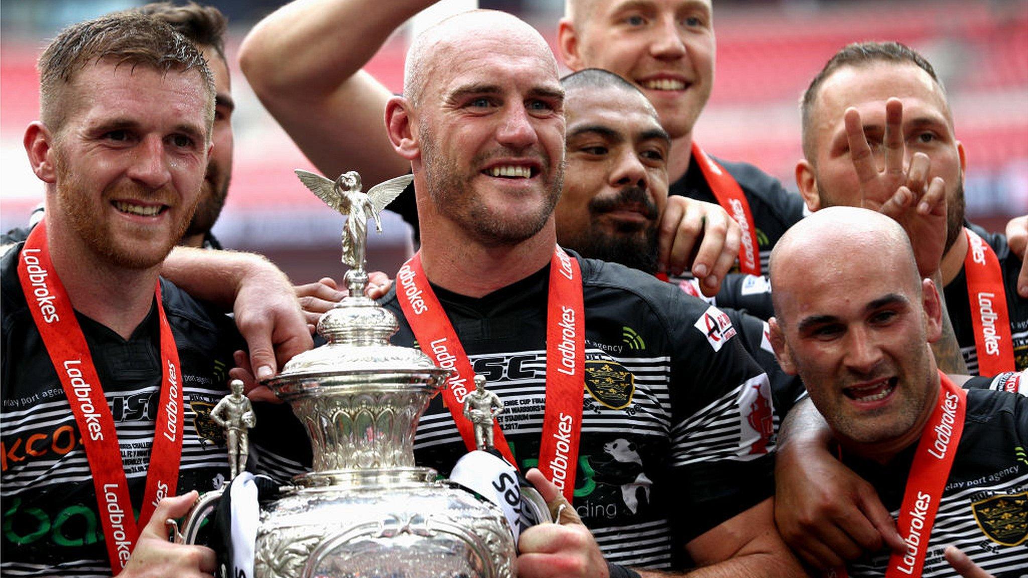 Hull FC with the Challenge Cup