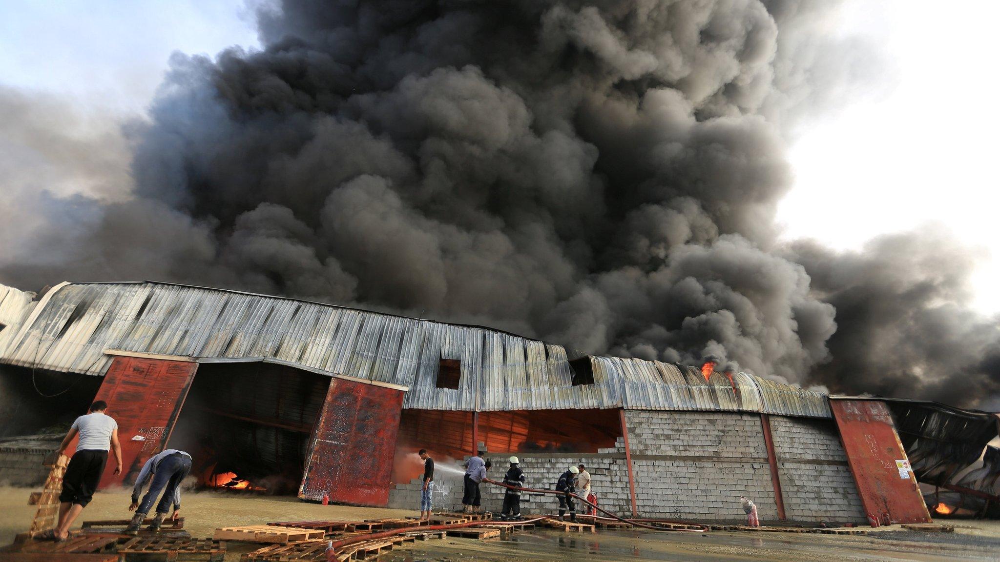 Fire at warehouses in Hodeidah, Yemen - 31 March