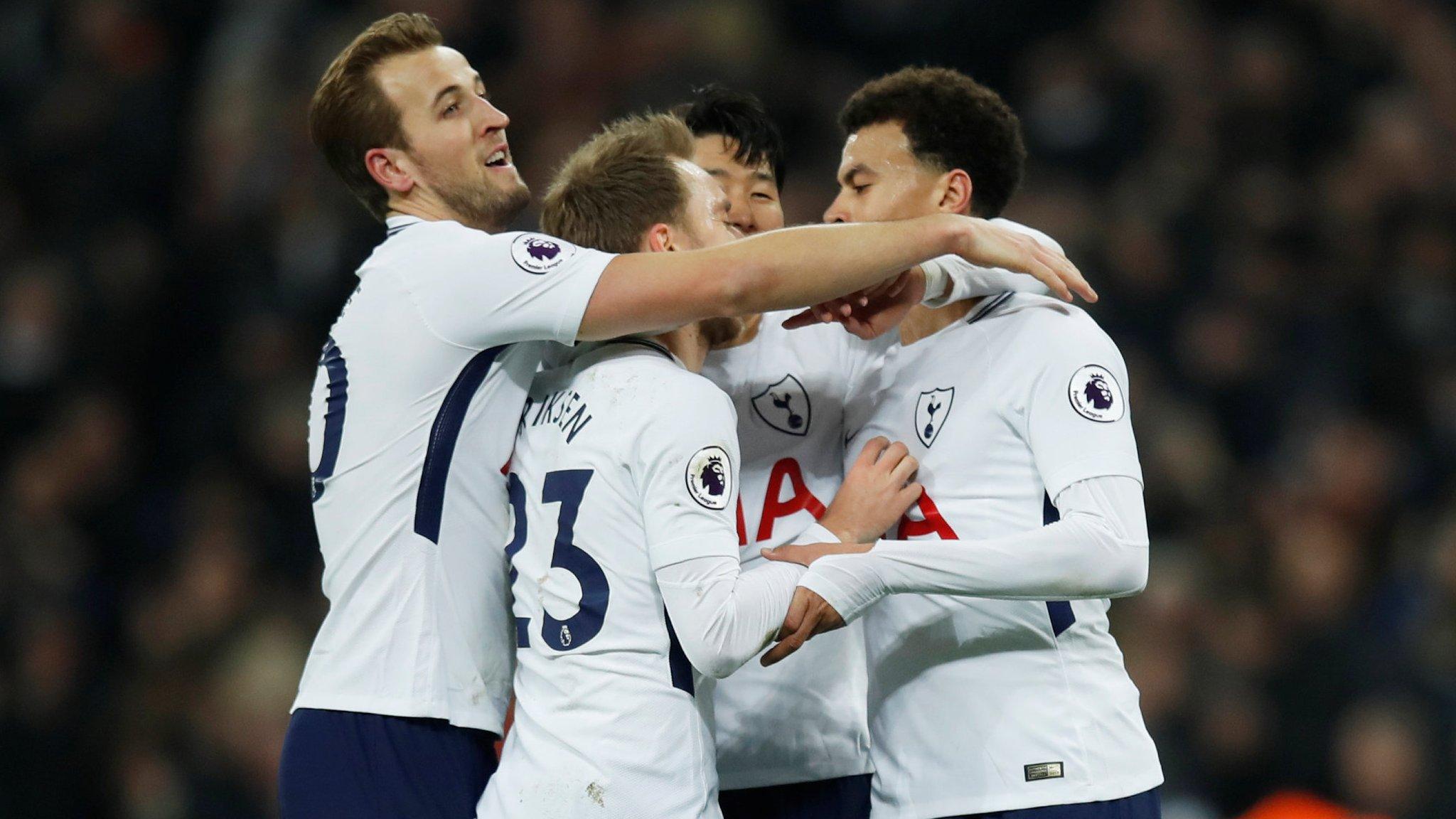 tottenham celebrate