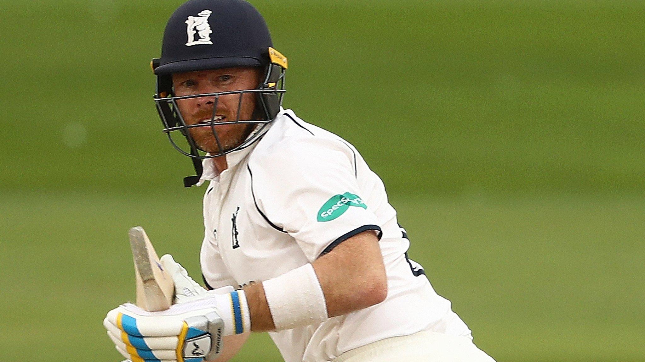 Ian Bell batting for Warwickshire