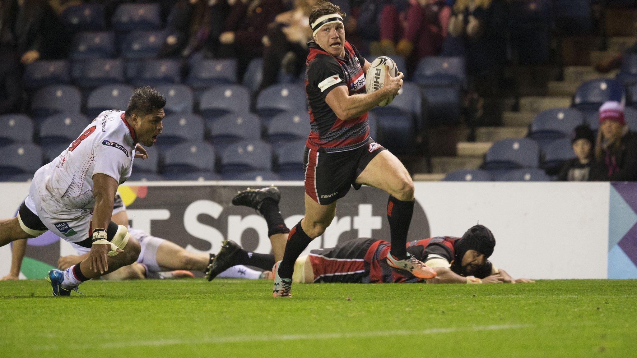 Hamish Watson scores for Edinburgh