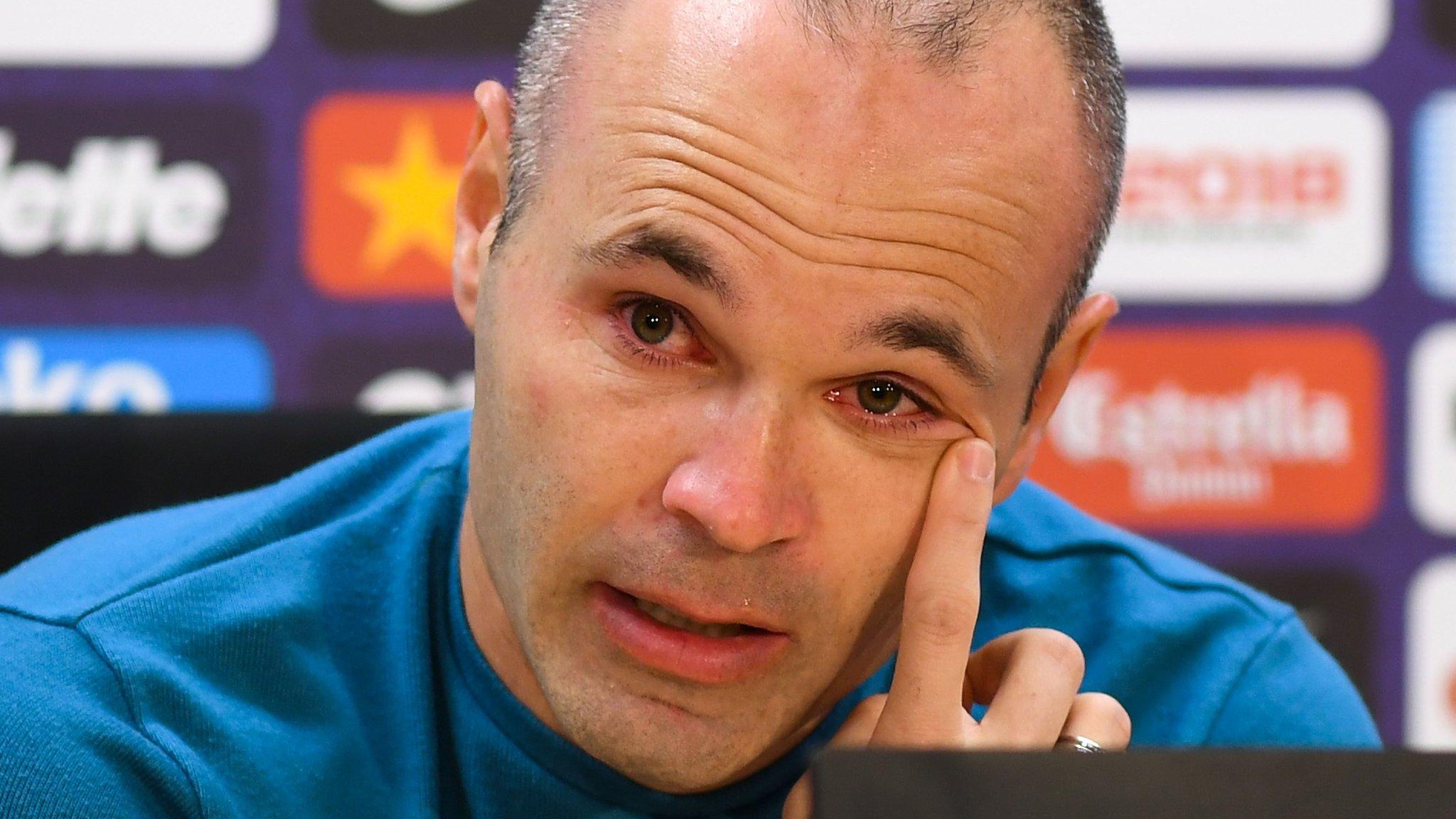 Andres Iniesta announces Barcelona departure