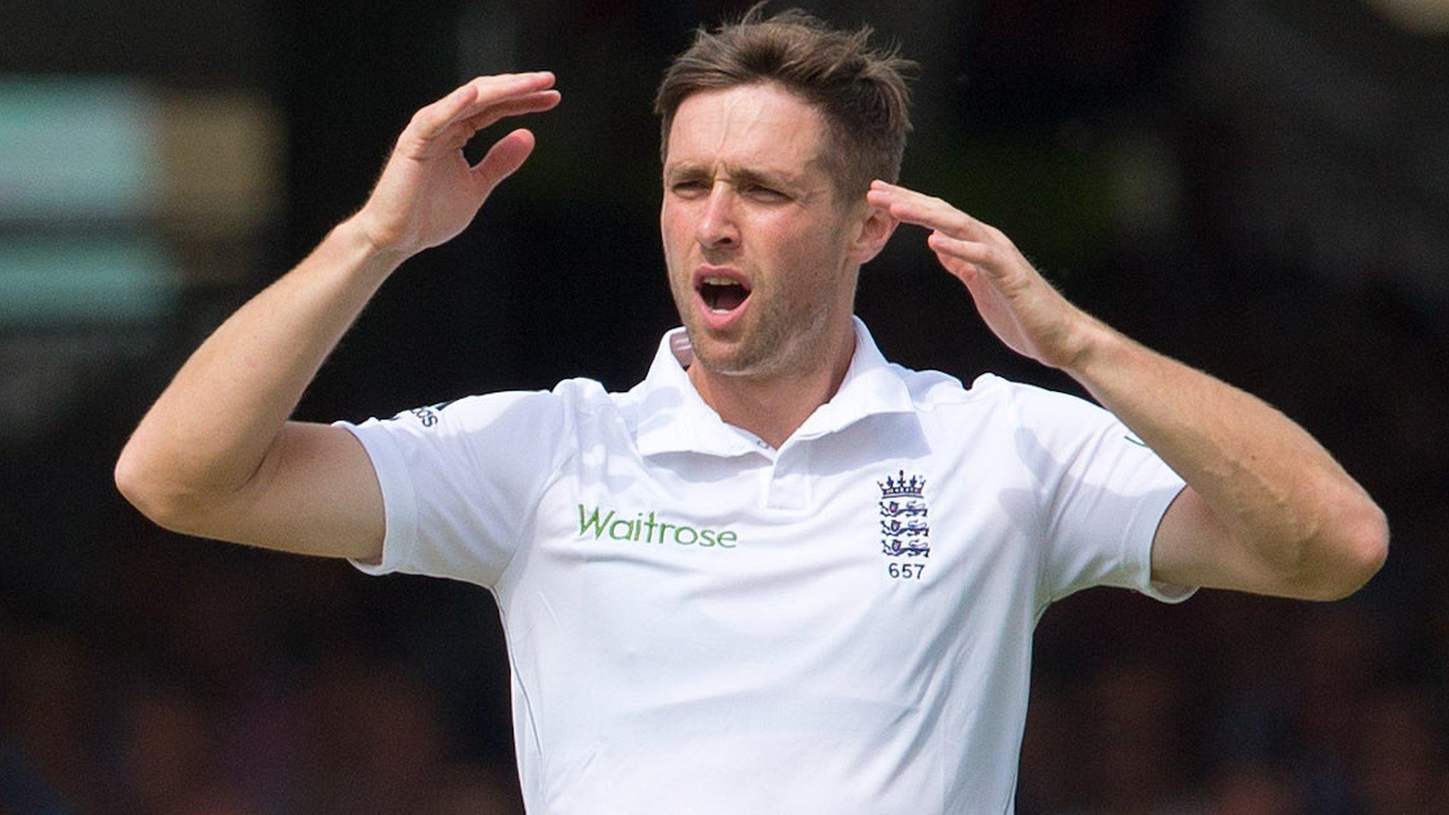 Chris Woakes reacts to a dropped catch