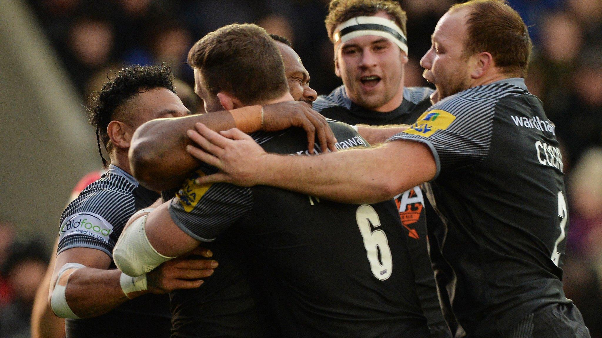 Newcastle celebrate Vereniki Goneva's try