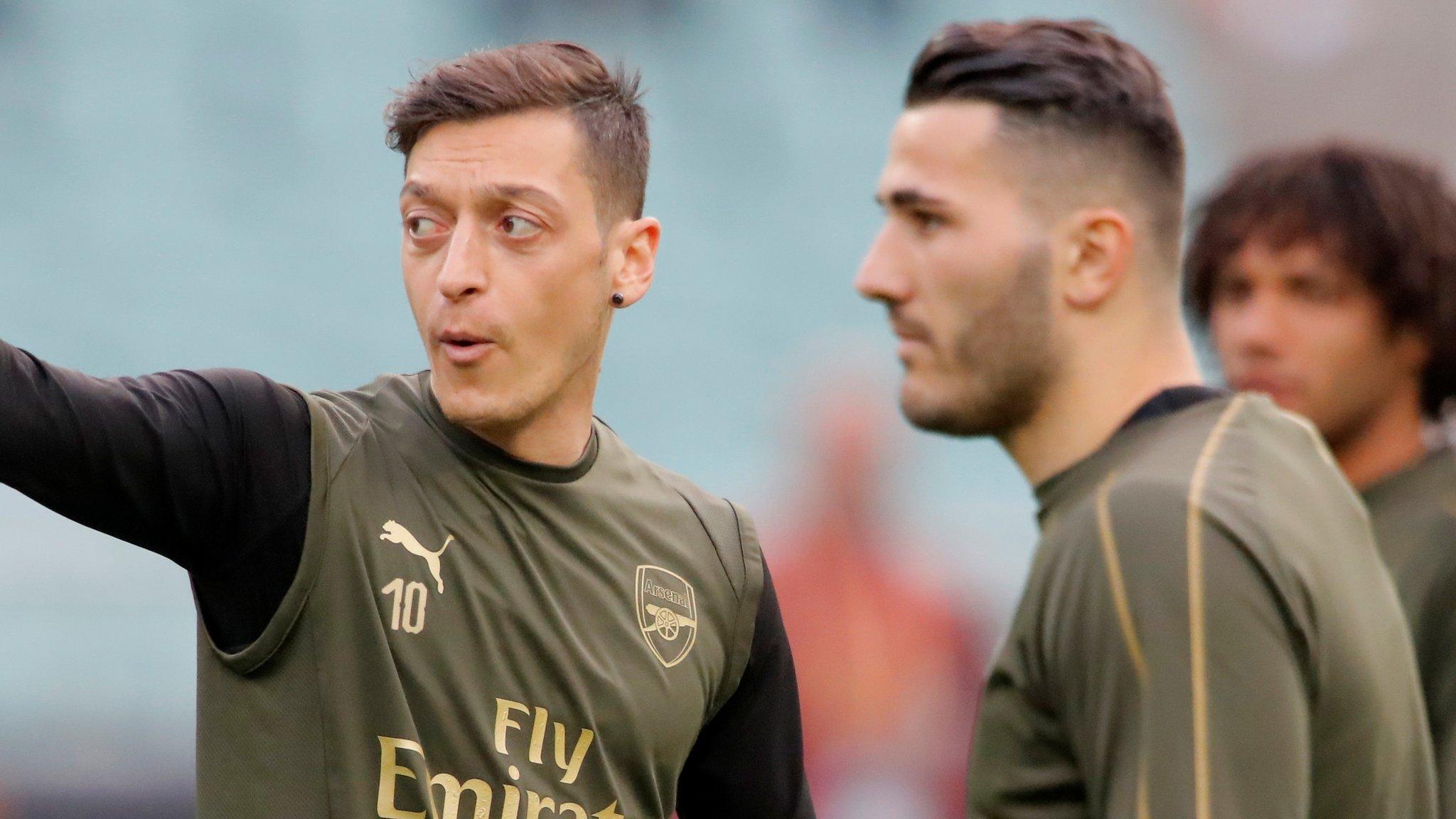 Mesut Ozil and Sead Kolasinac