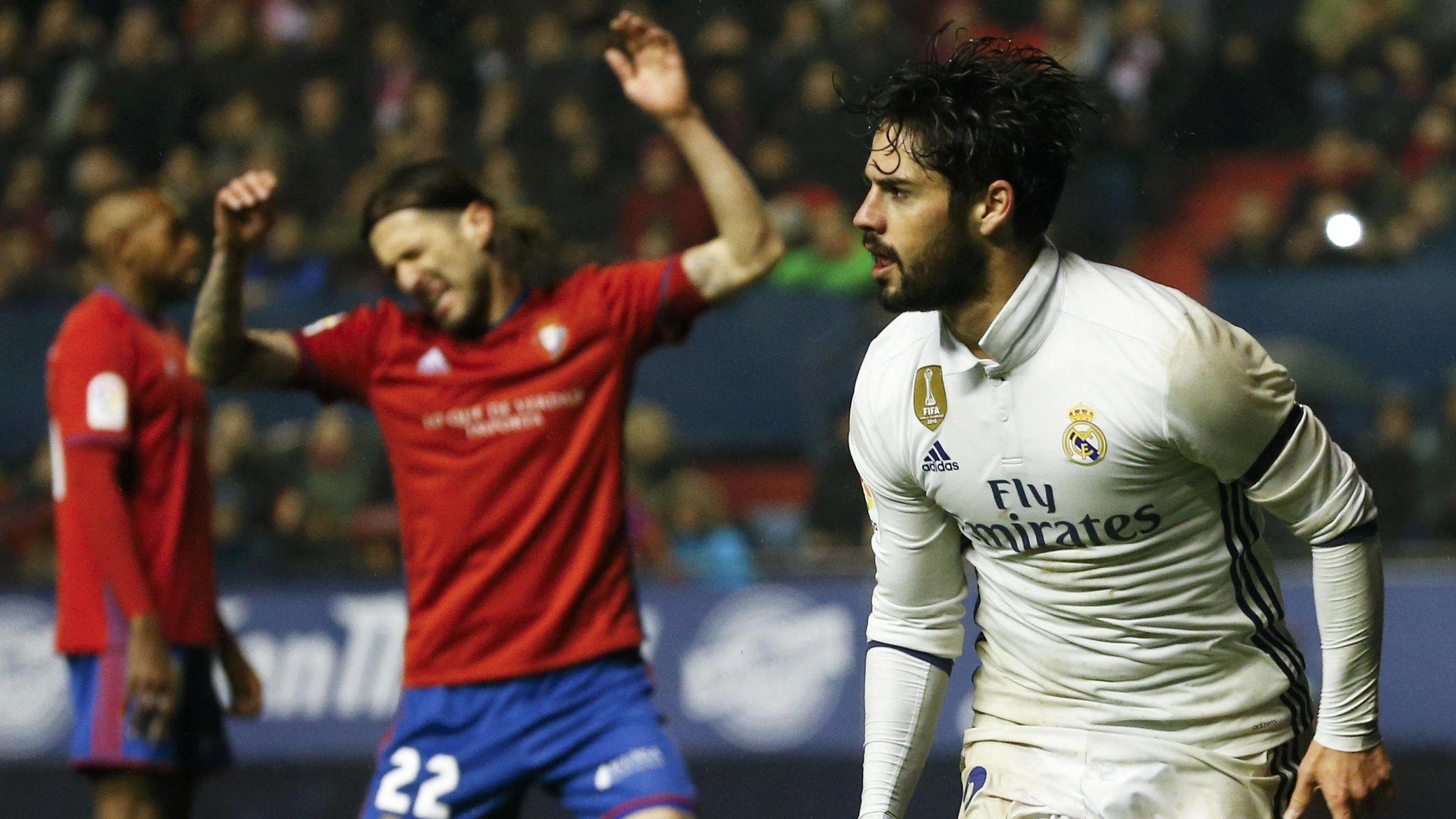 Isco celebrates goal