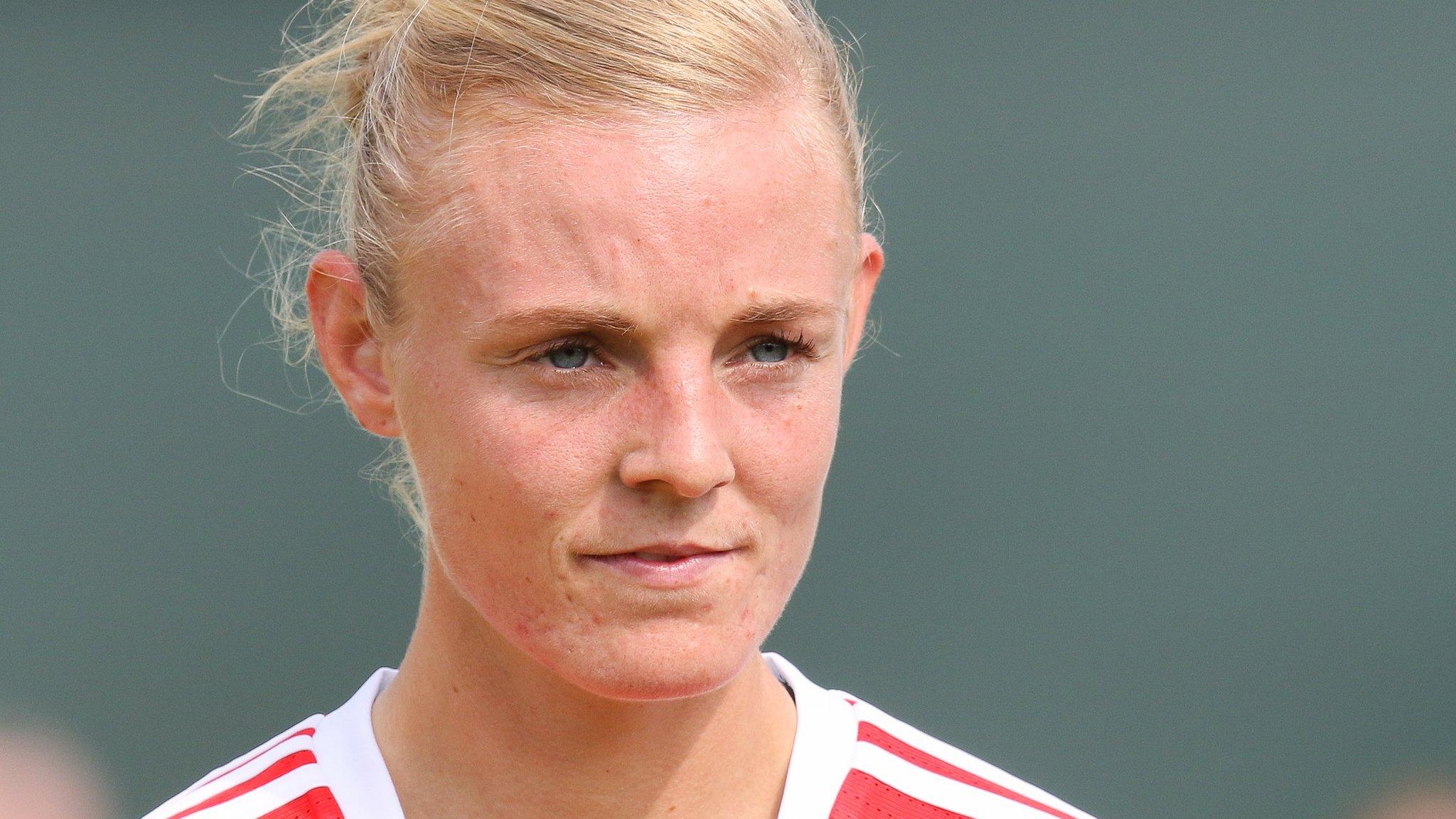 Sophie Ingle
