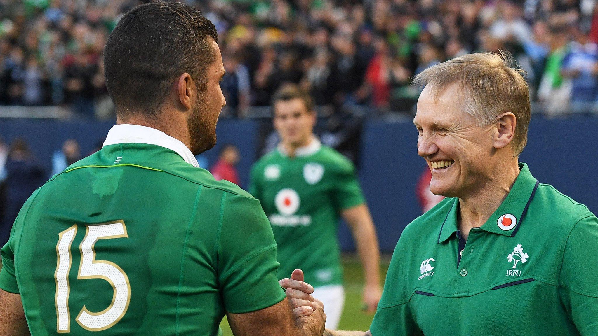 Rob Kearney with Ireland head coach Joe Schmidt