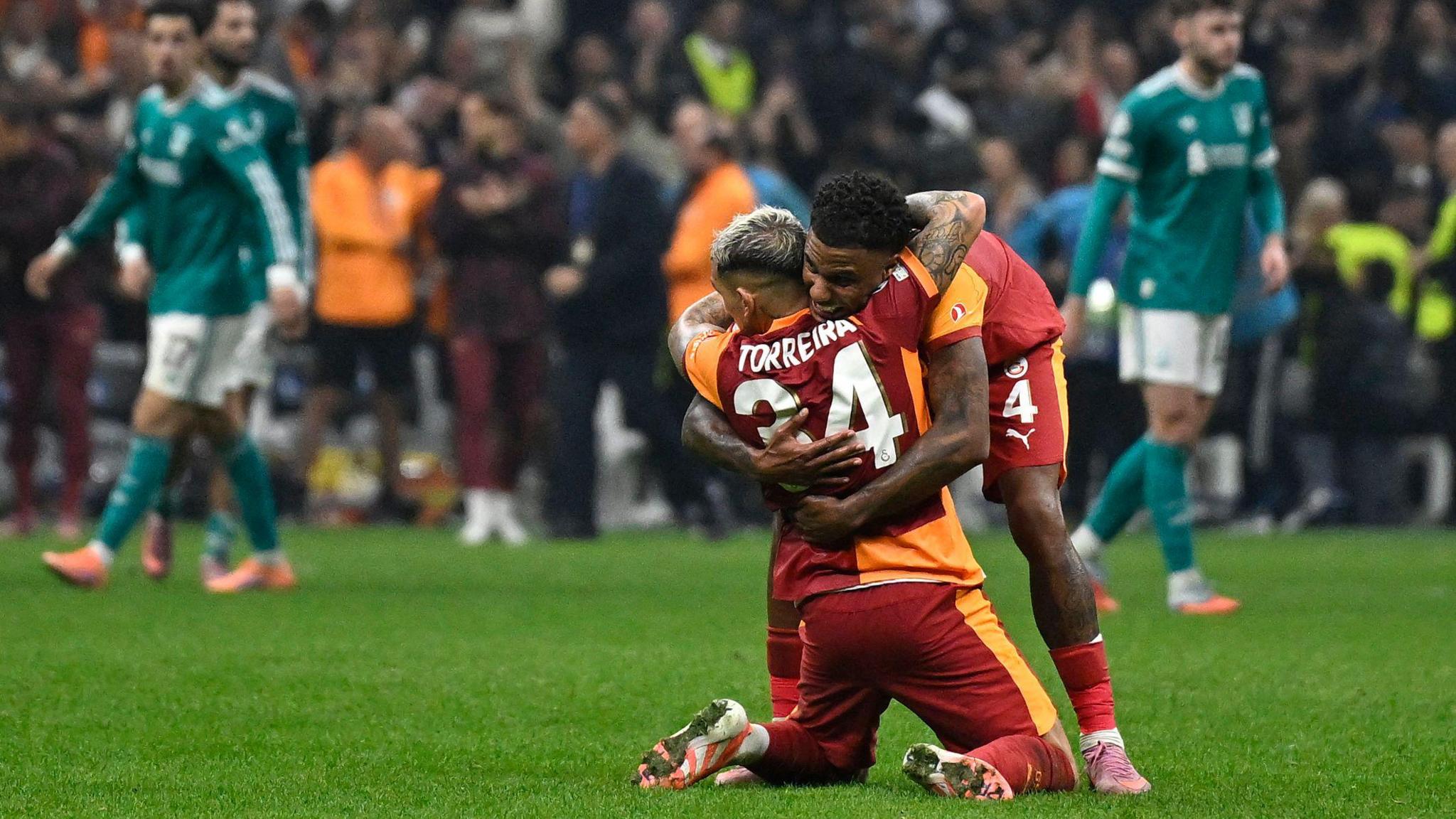 Galatasaray players celebrate