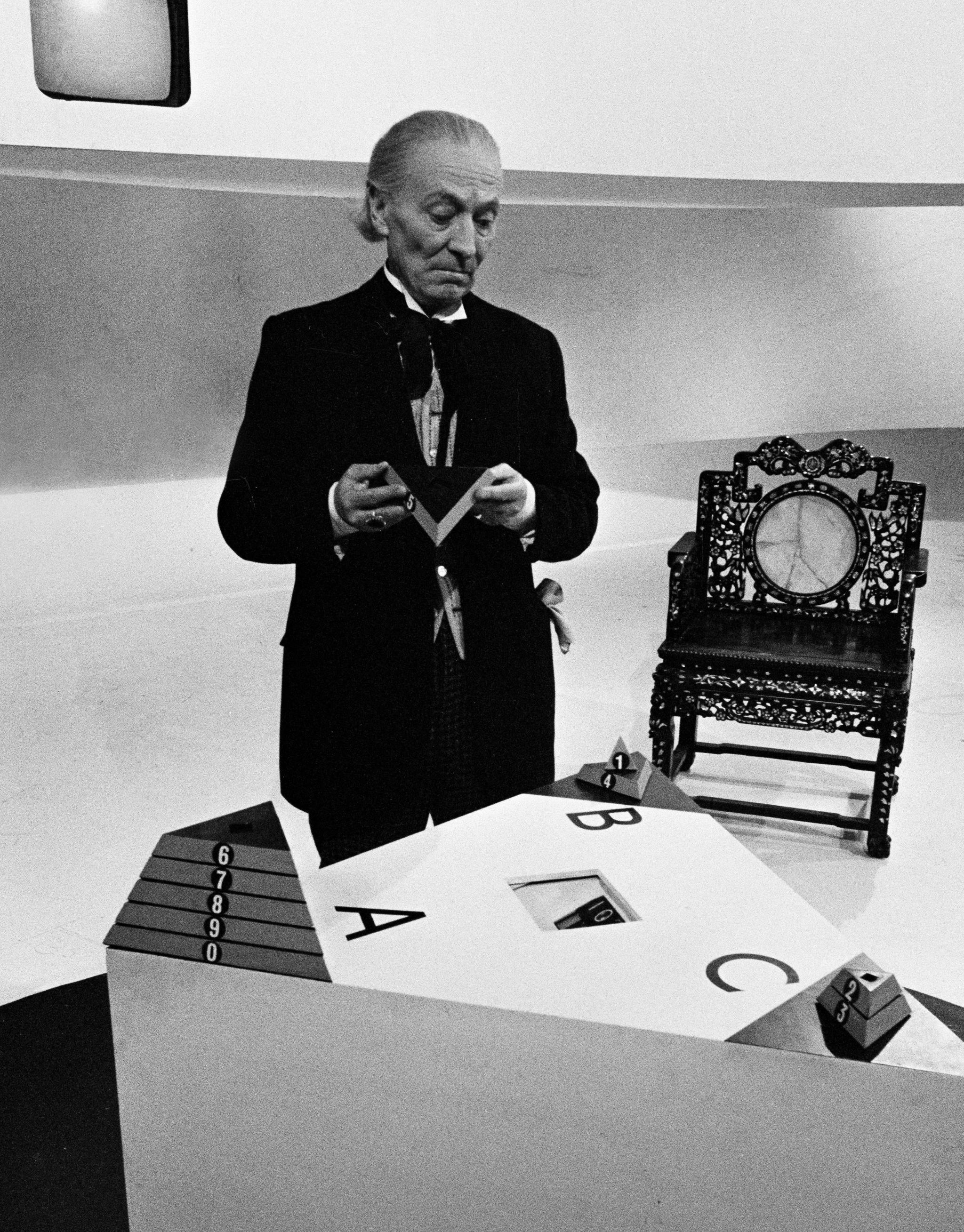 William Hartnell (The First Doctor) playing games with The Toymaker (1966)