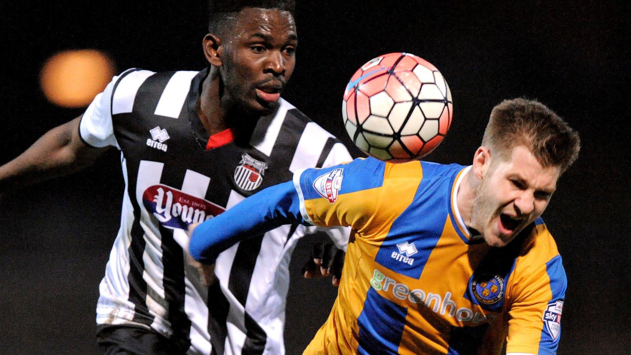 Shrewsbury and Grimsby players