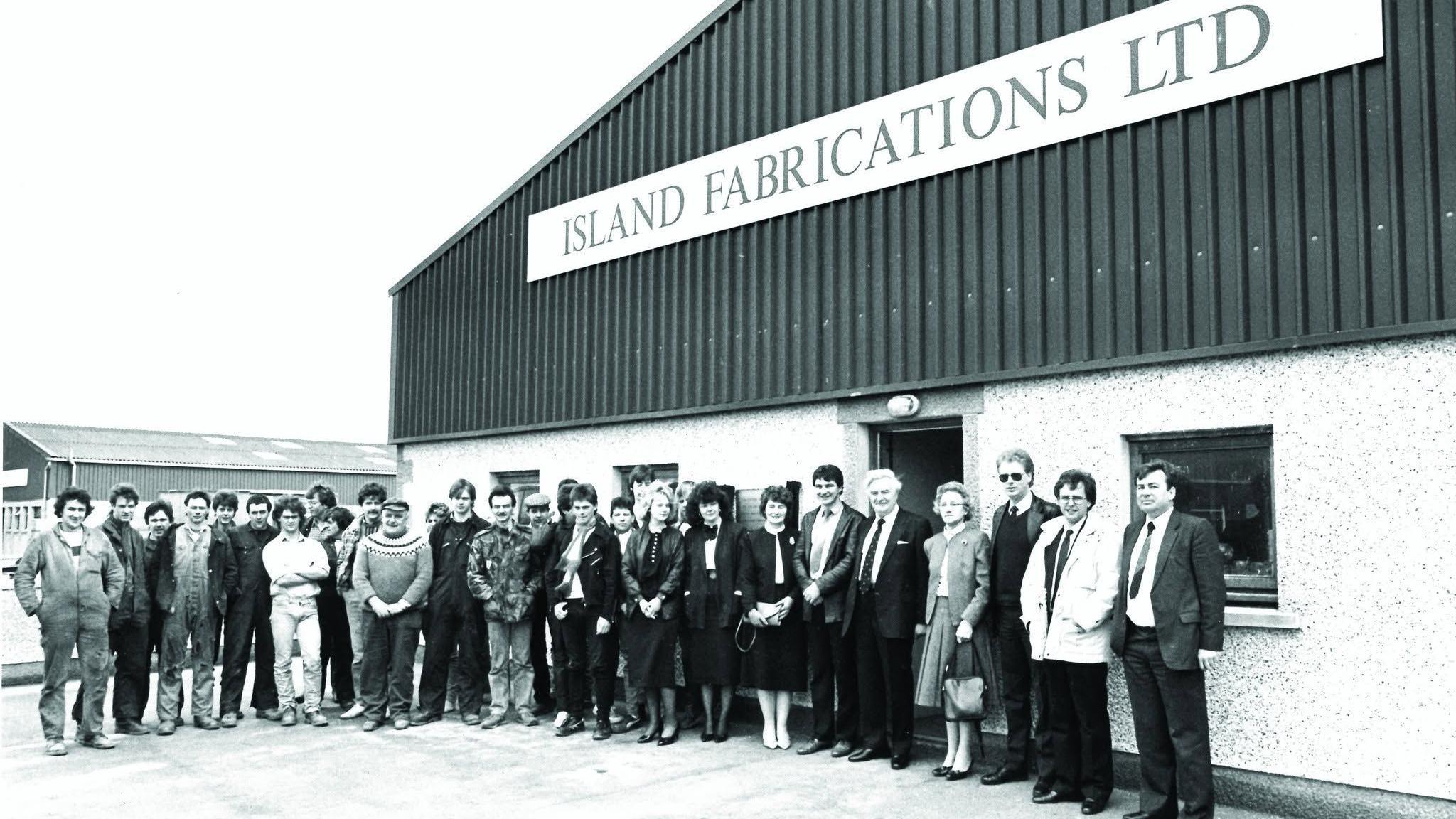 Luchd-obrach Gael Force ann an Steòrnabhagh