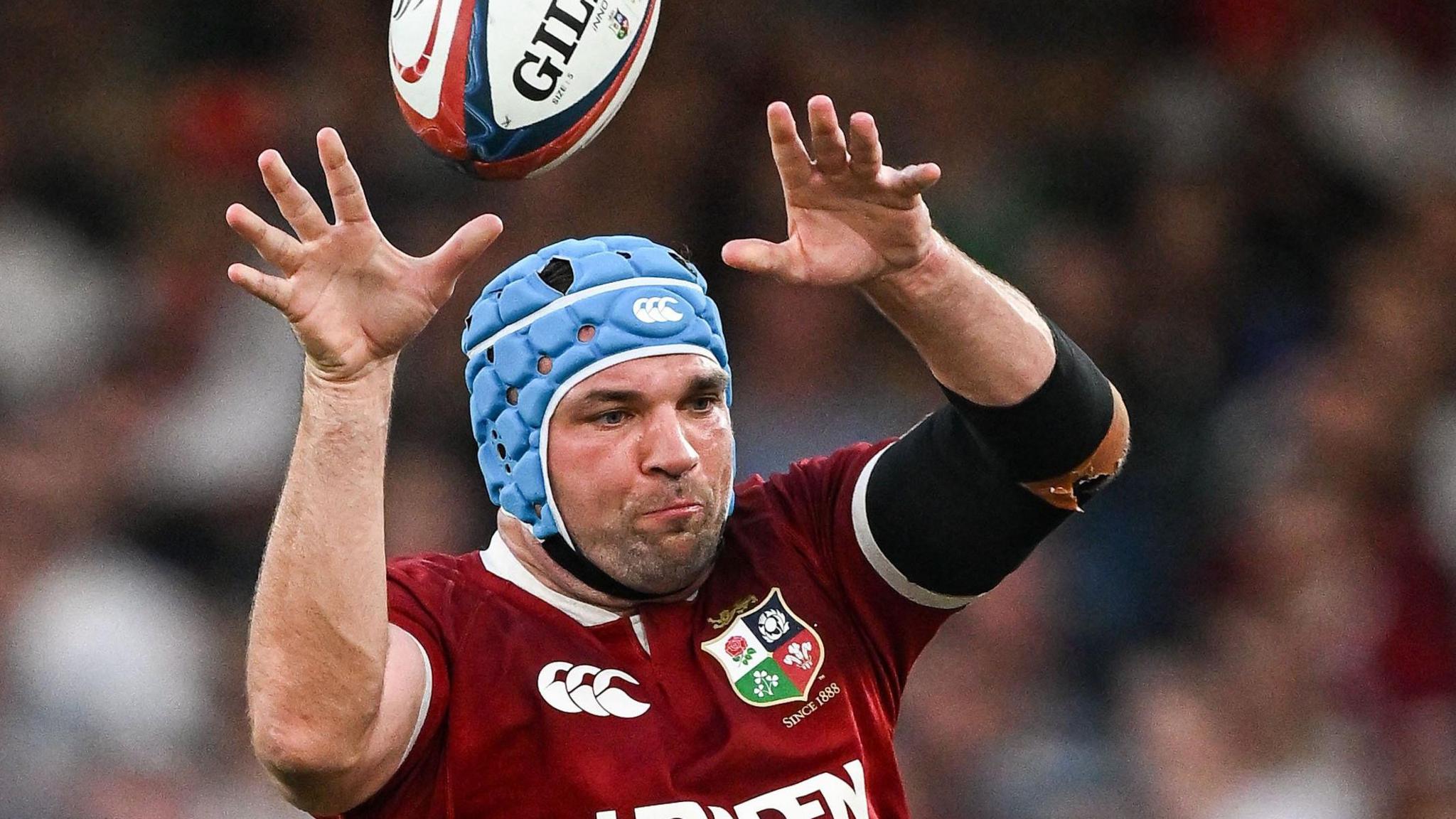 Tadhg Beirne catching a ball while playing for the Lions