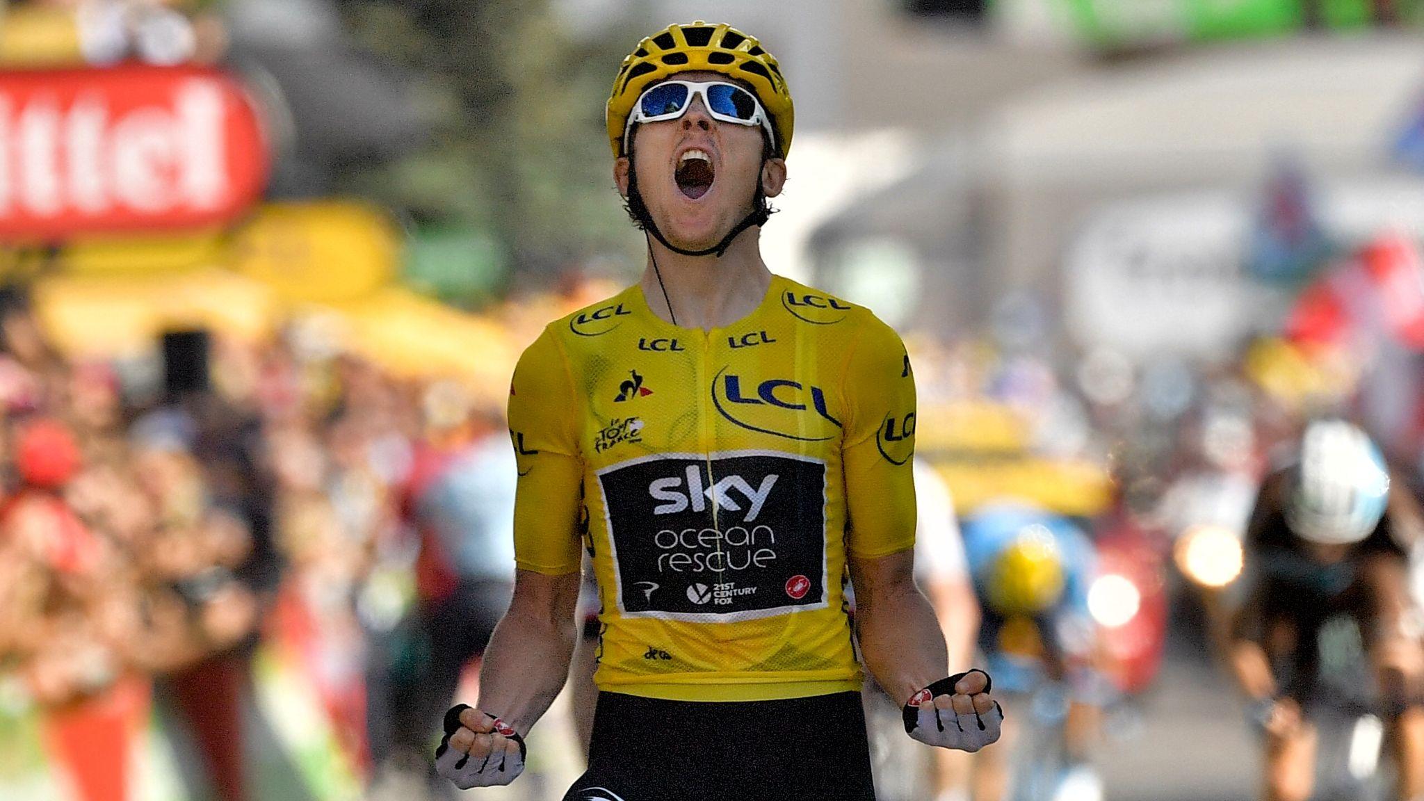 2018 Tour D French Wins em francês com amarelo Tomas Zerent Thomas, perto do céu