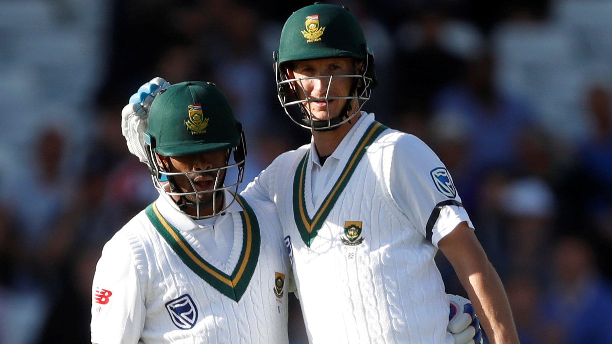 Chris Morris & Vernon Philander