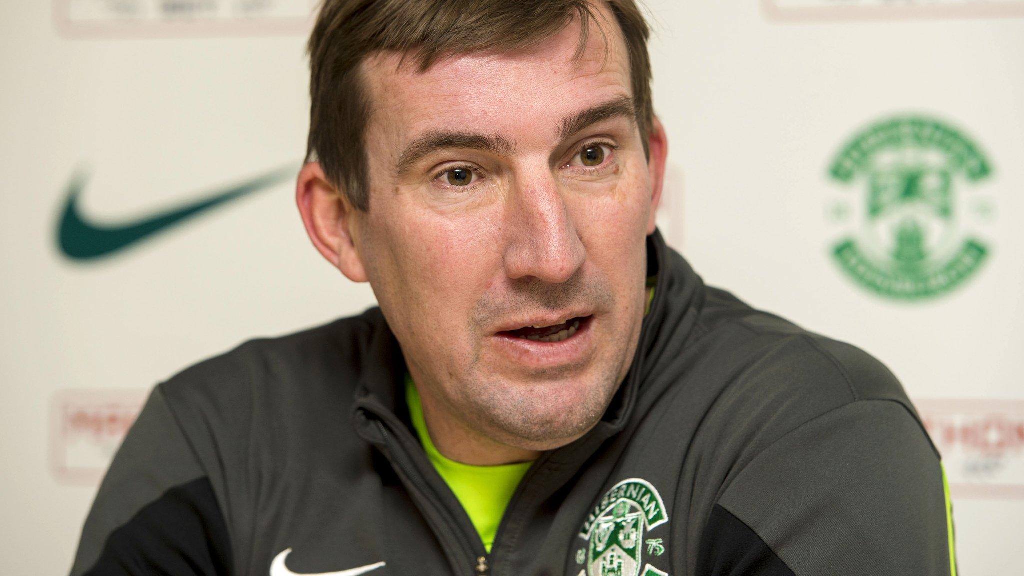 Hibernian manager Alan Stubbs