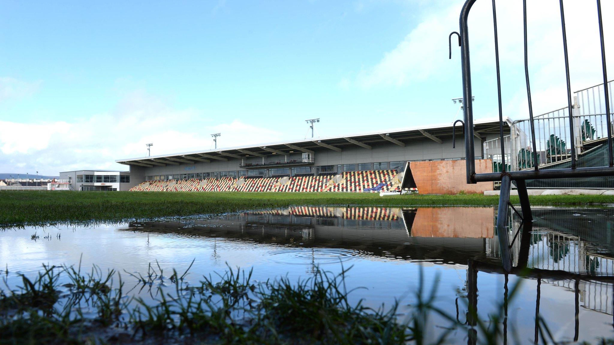 Rainy Rodney Parade