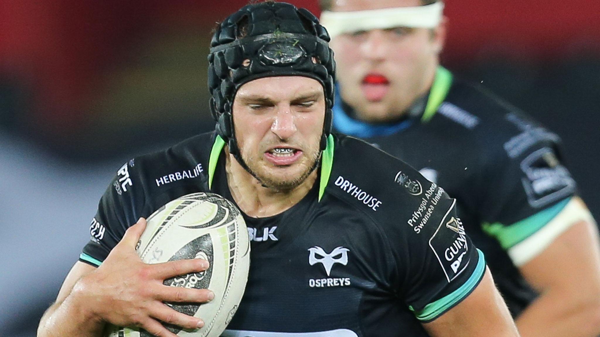 Dan Evans of Ospreys