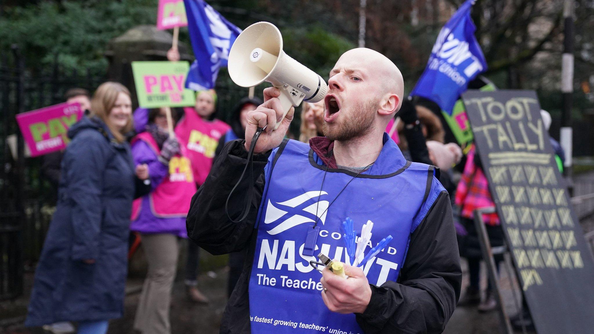 Picket line, strike day