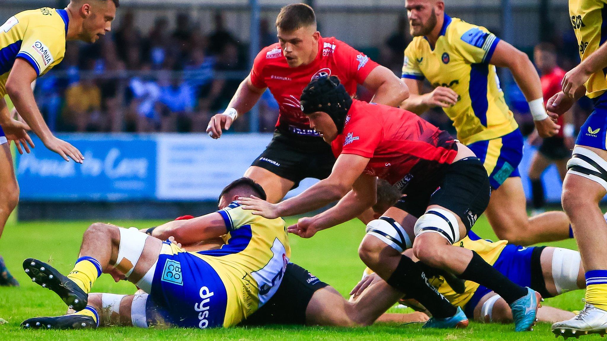 Cornish Pirates in action