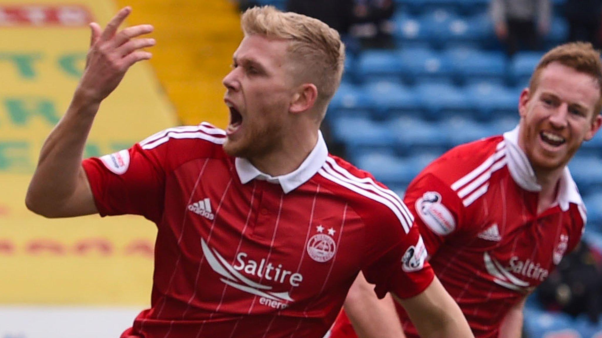 Jayden Stockley celebrates scoring Aberdeen's equaliser