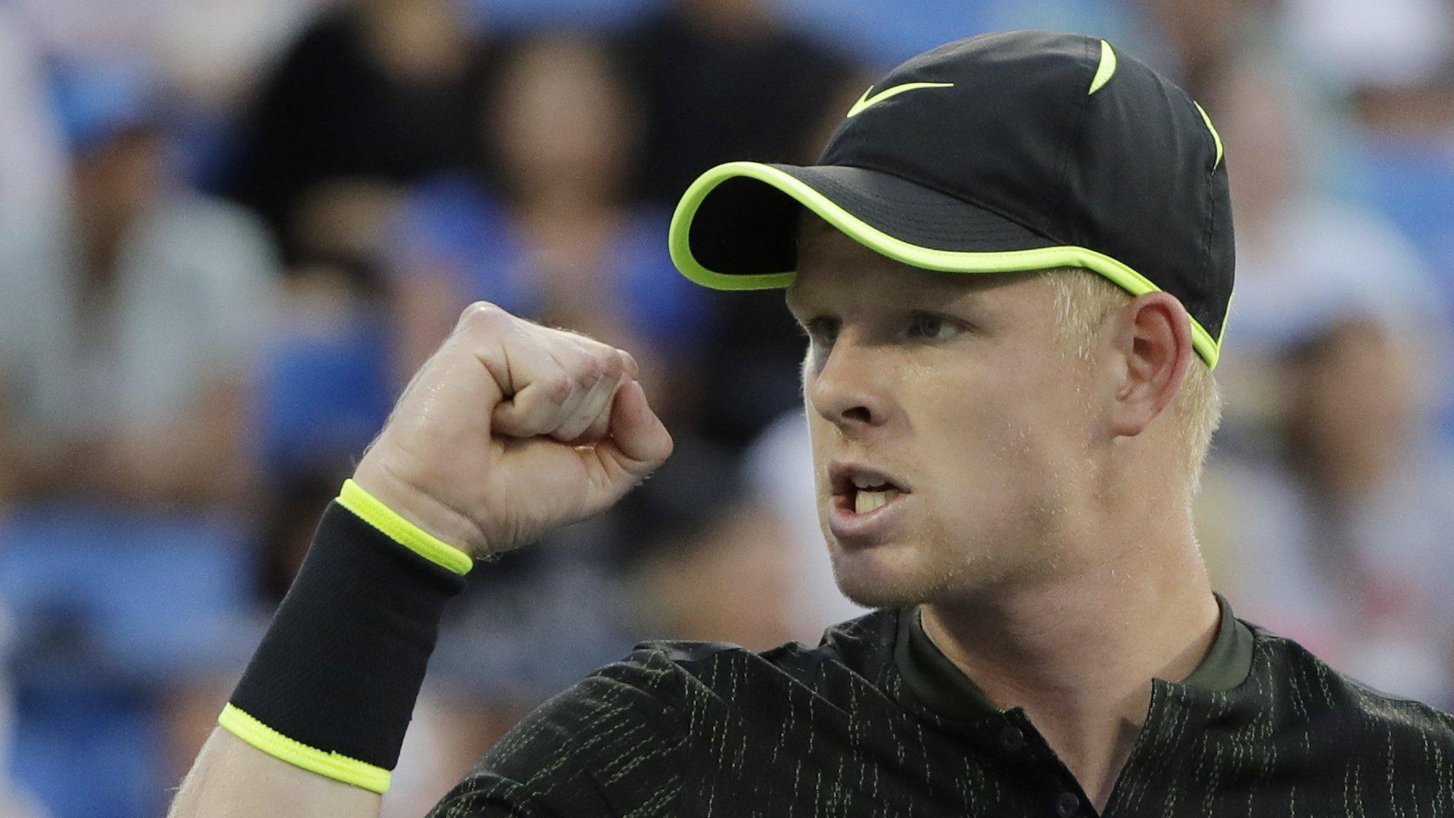 Kyle Edmund beats John Isner