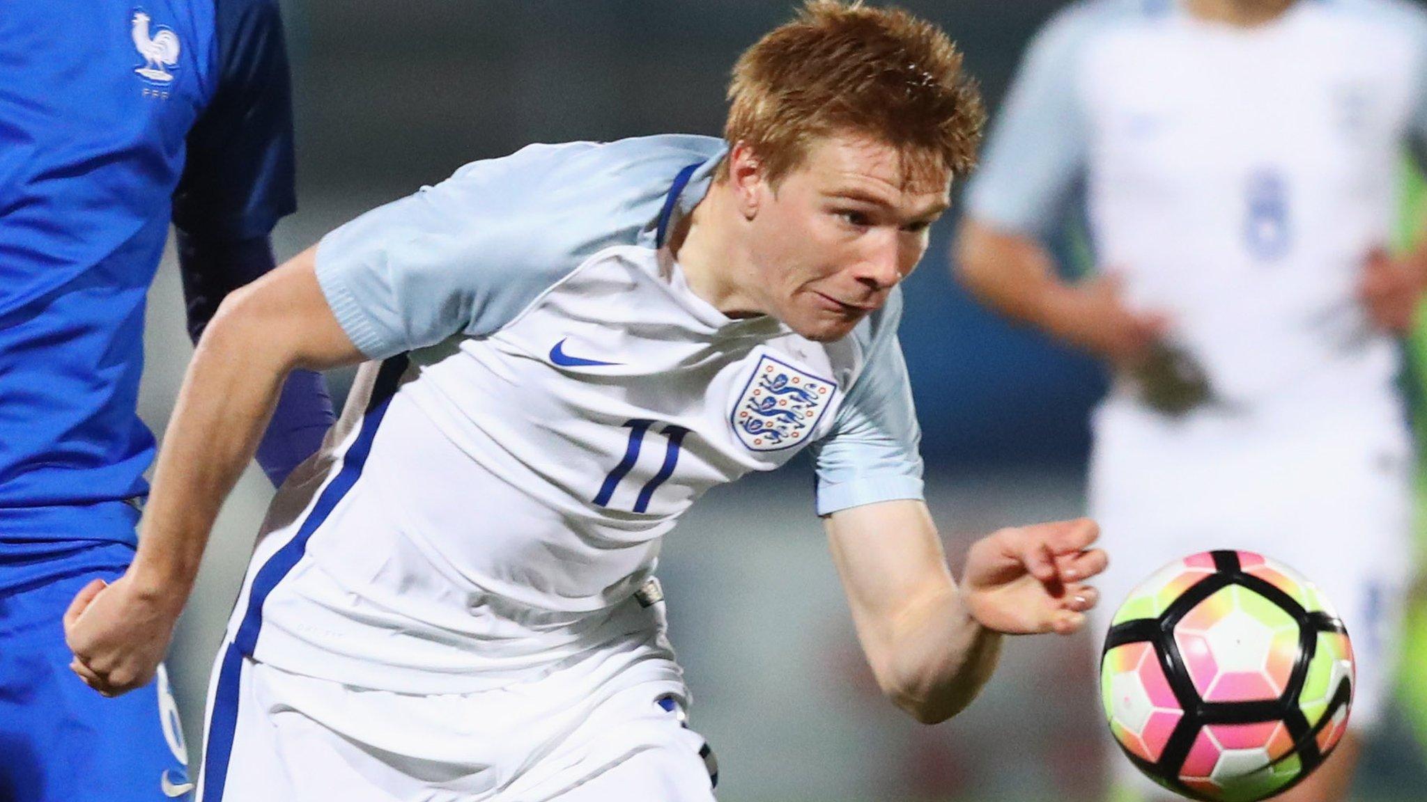 Duncan Watmore in action for England Under-21s