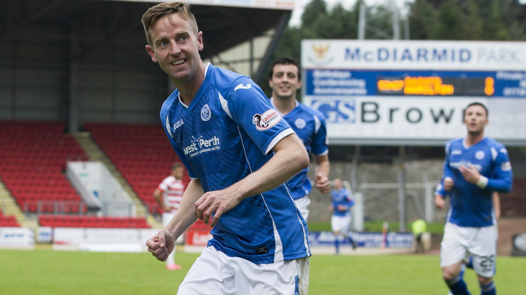 St Johnstone striker Steven MacLean