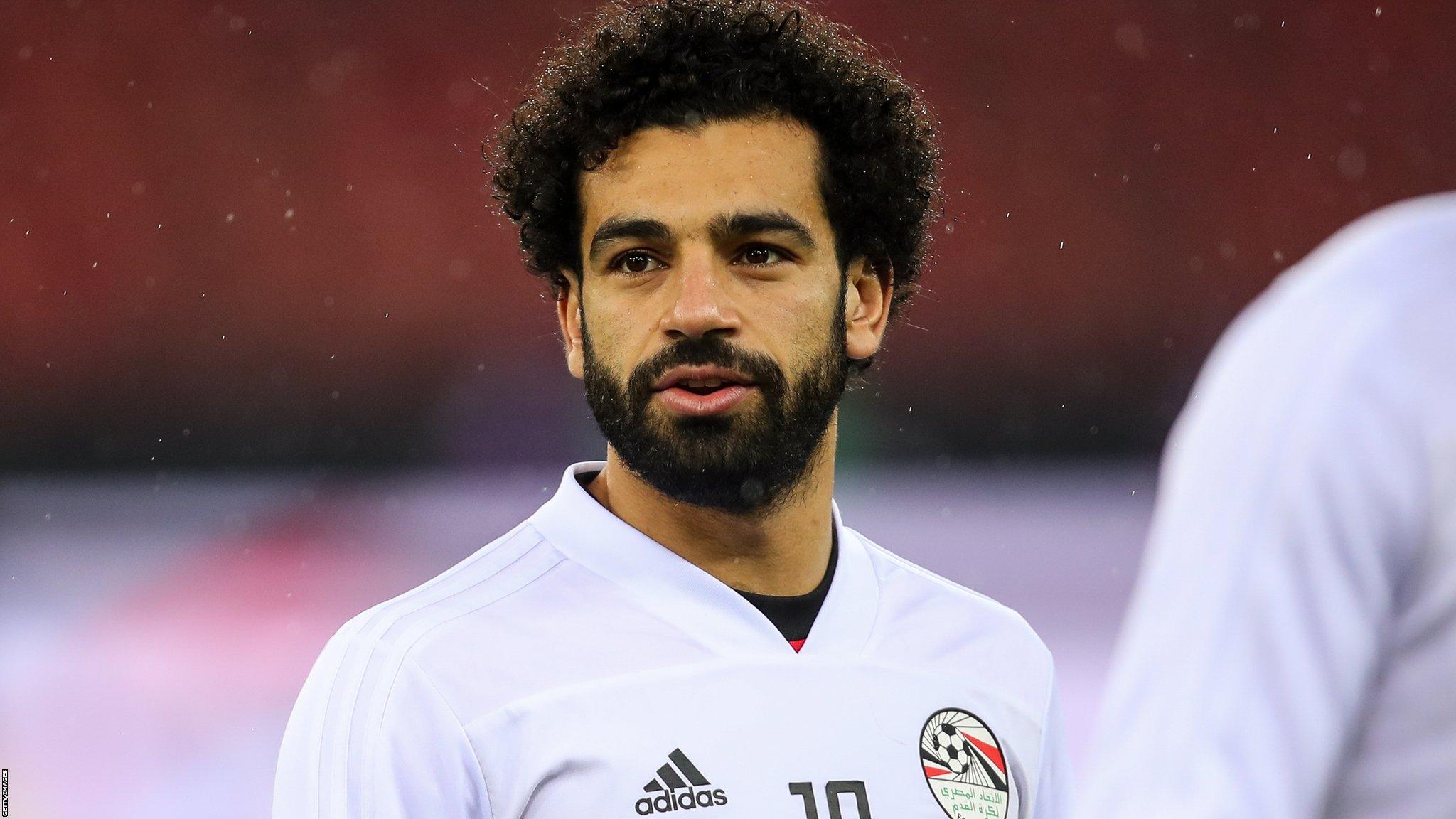 Mohamed Salah warms up for Egypt