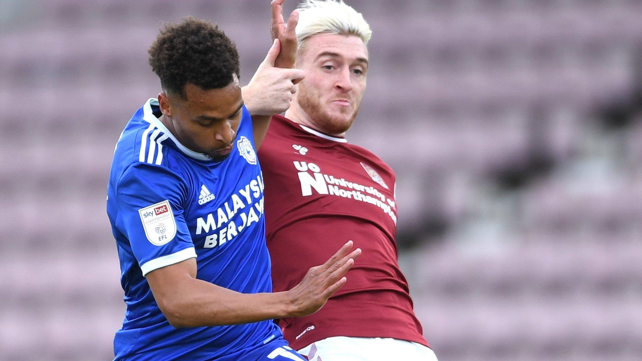 Northampton v Caerdydd