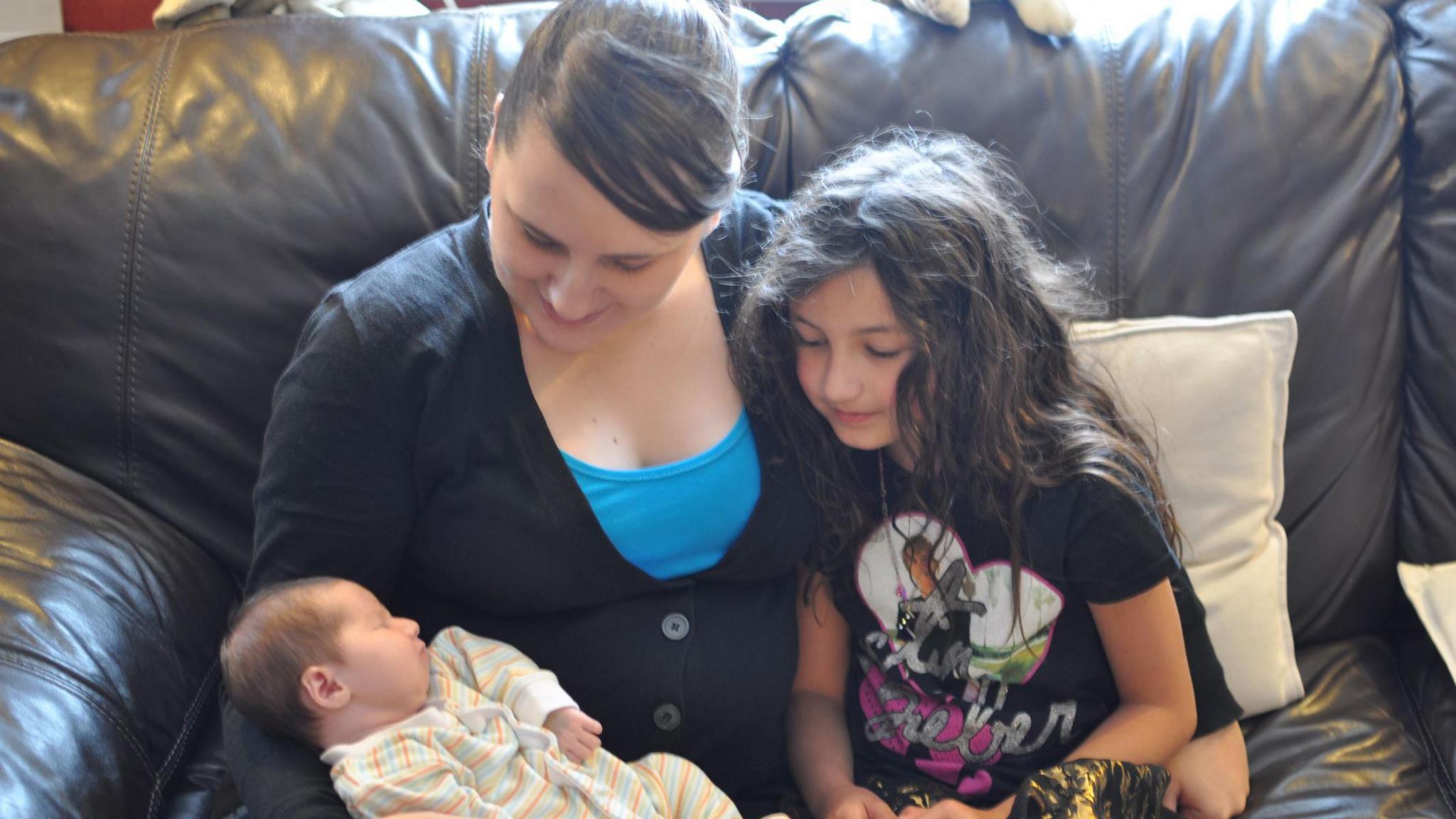 Steph Hobbs, her nieces Eva, and Loren Hobbs