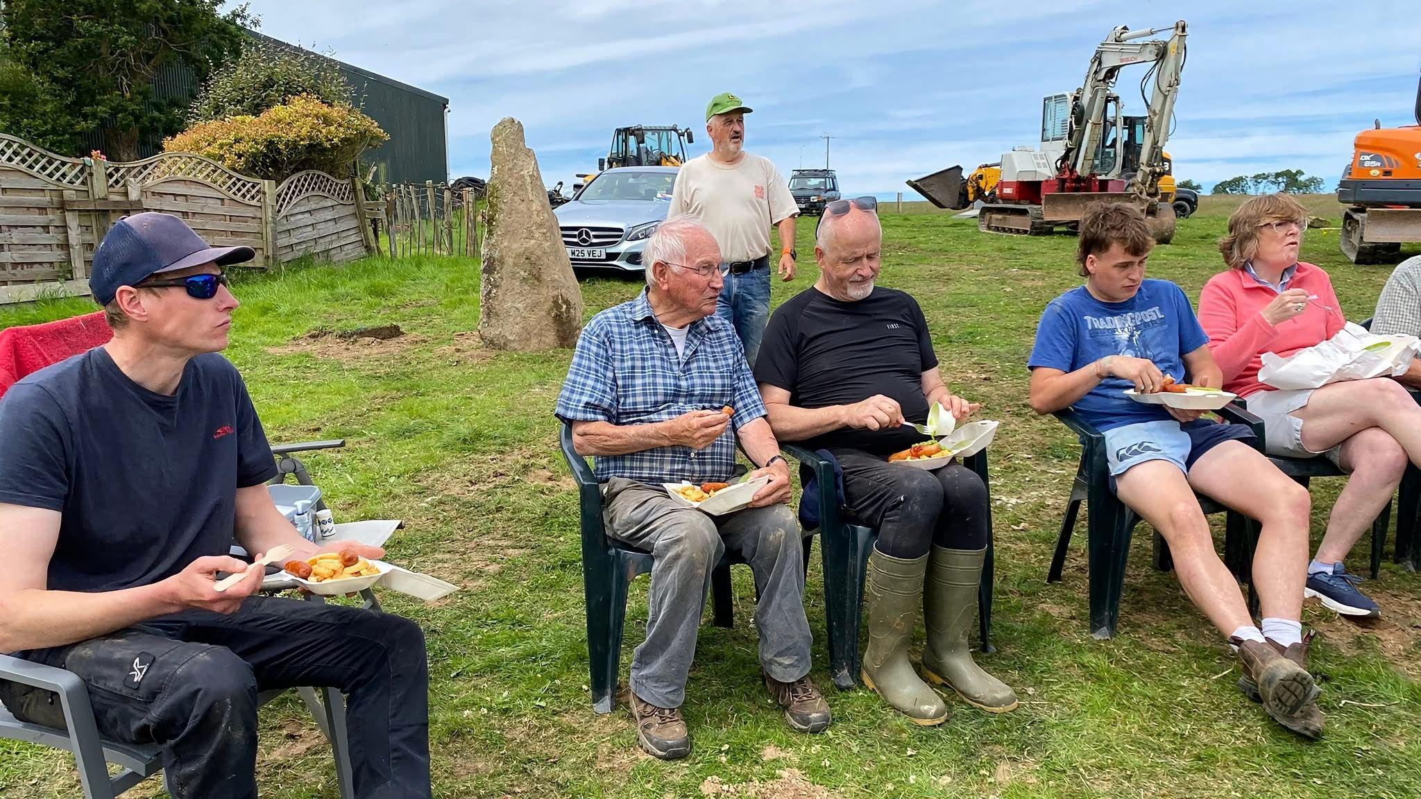 Sglodion a selsig yng Nghylch yr Orsedd derfyn dydd