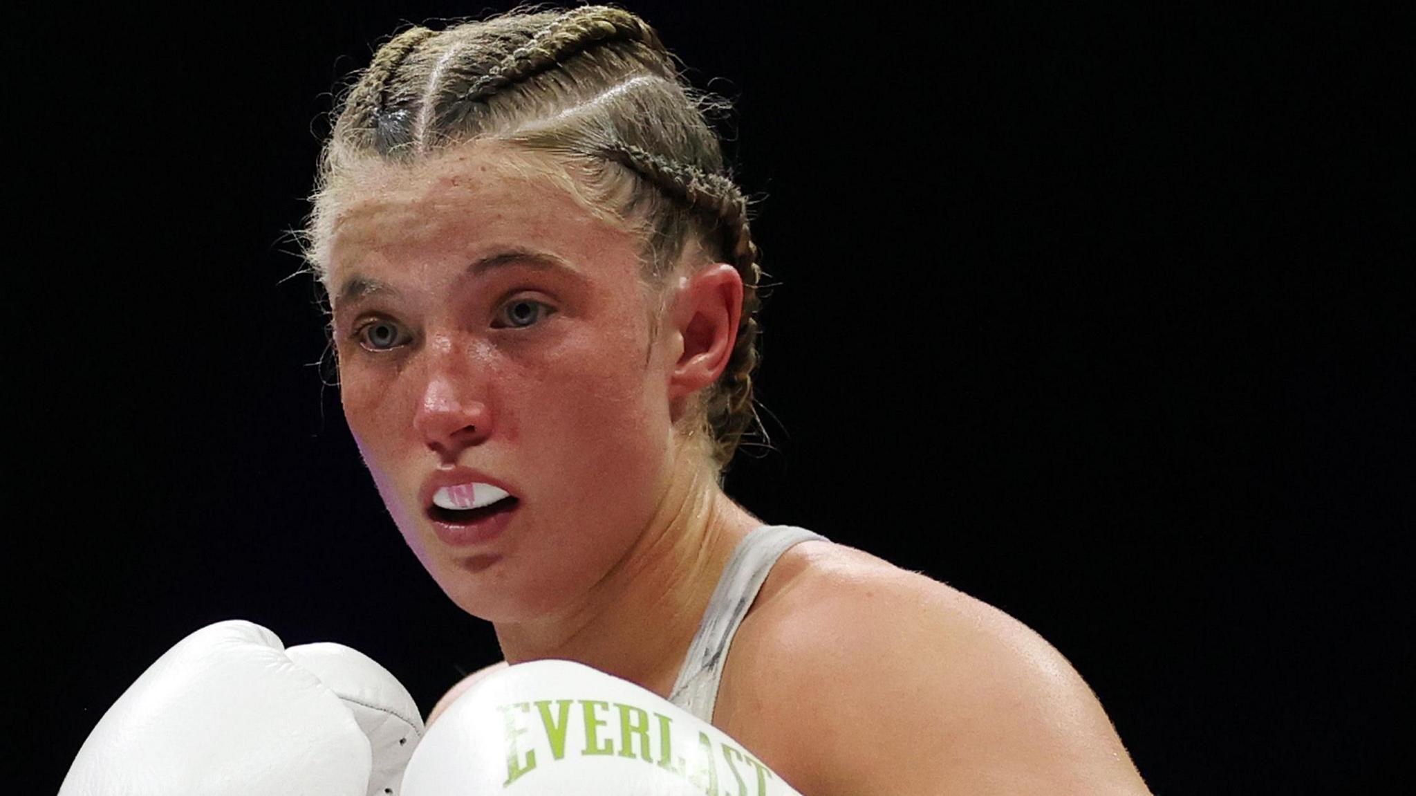 British bantamweight Francesca Hennessy
