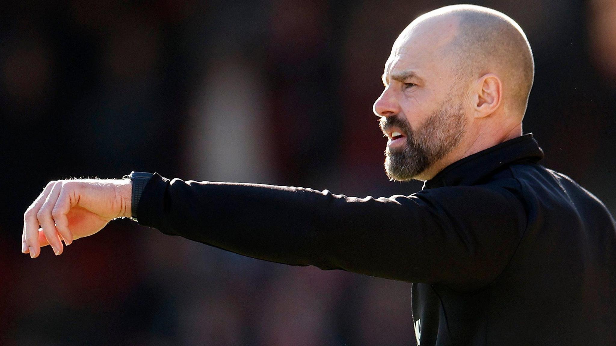 MK Dons boss Paul Warne