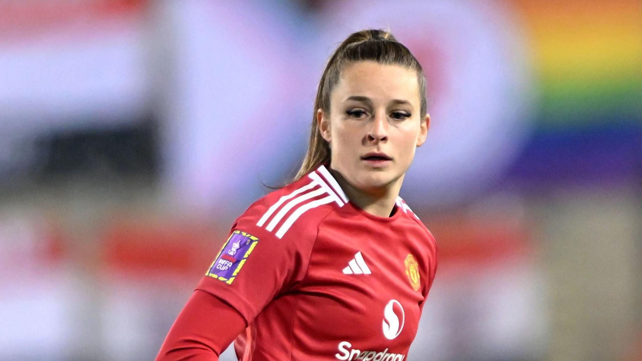 Ella Toone in action for Manchester United Women.