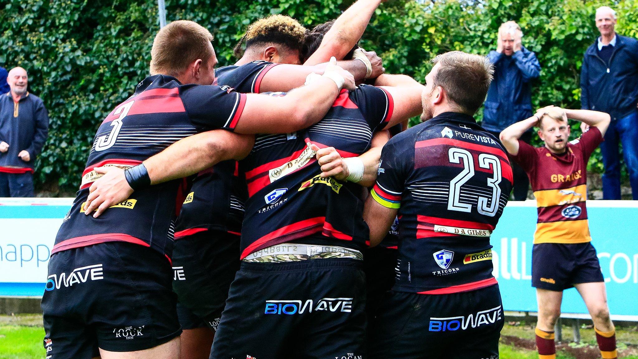 Cornish Pirates celebrate