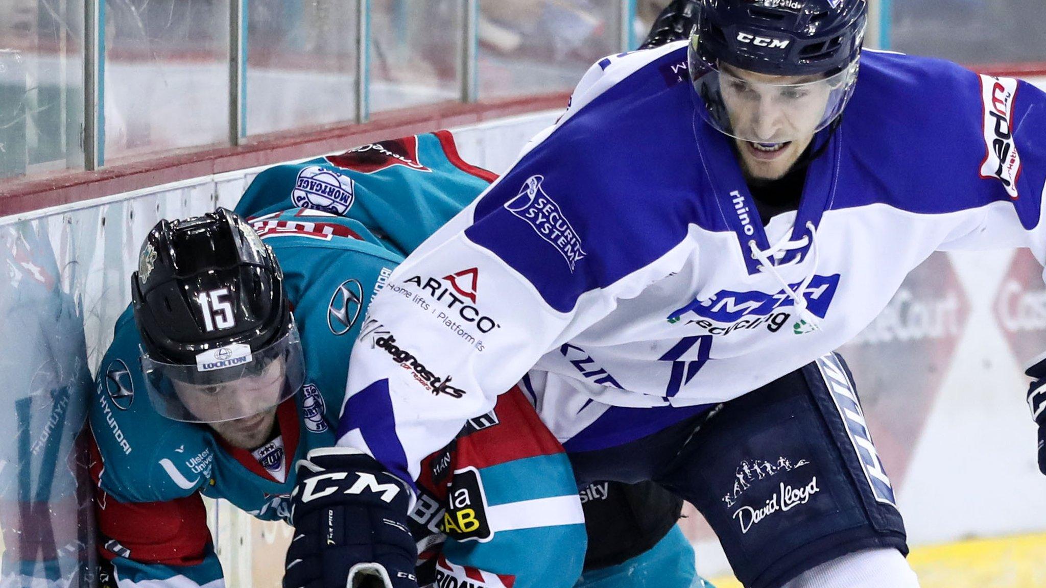 Belfast's Darcy Murphy is challenged by Quin Pompi of Milton Keynes Lightning