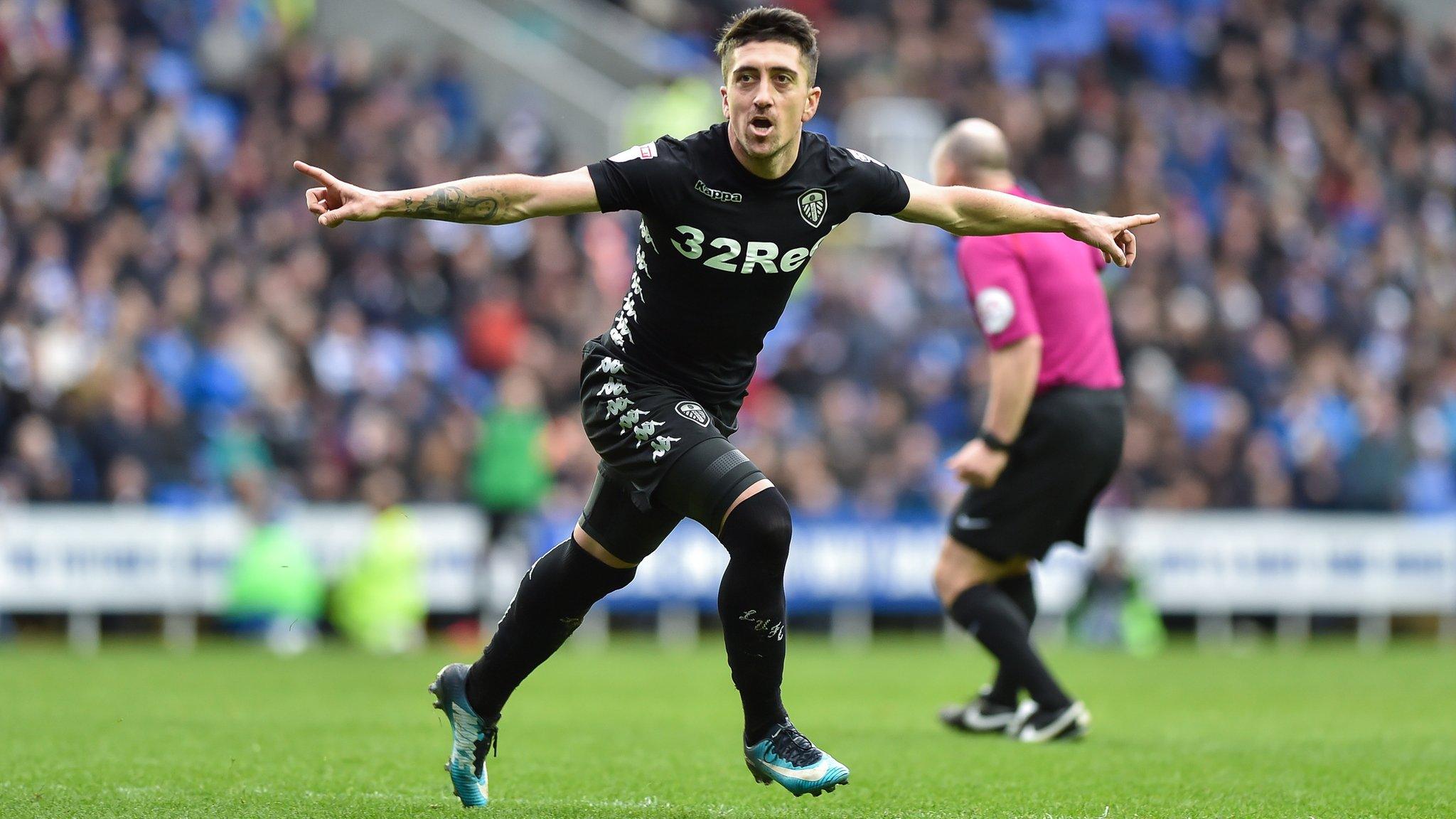 Pablo Hernandez celebrates scoring for Leeds against Reading