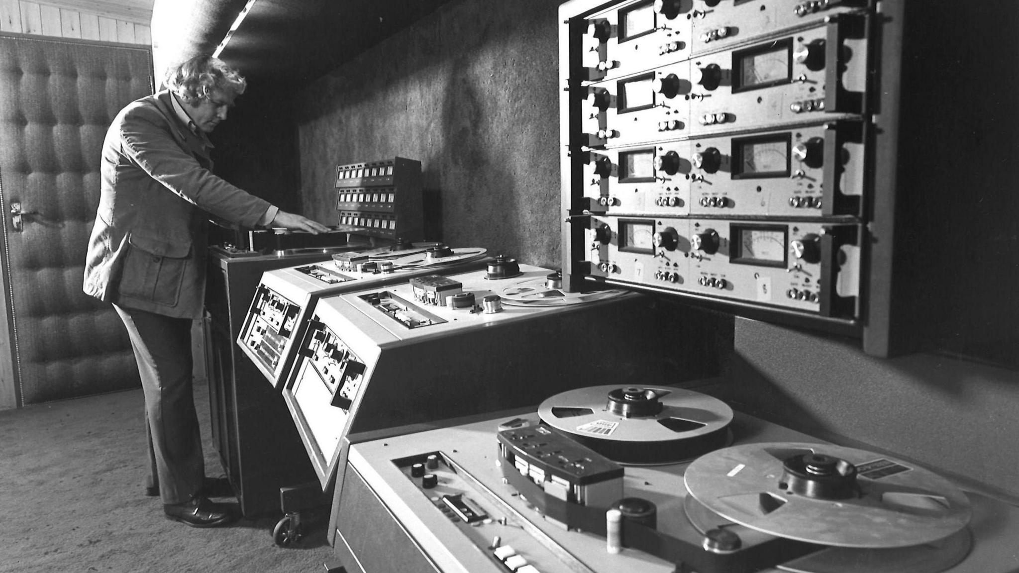 Stiwdio Sain yn 1980