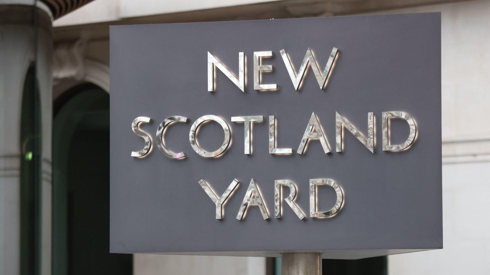 New Scotland Yard sign