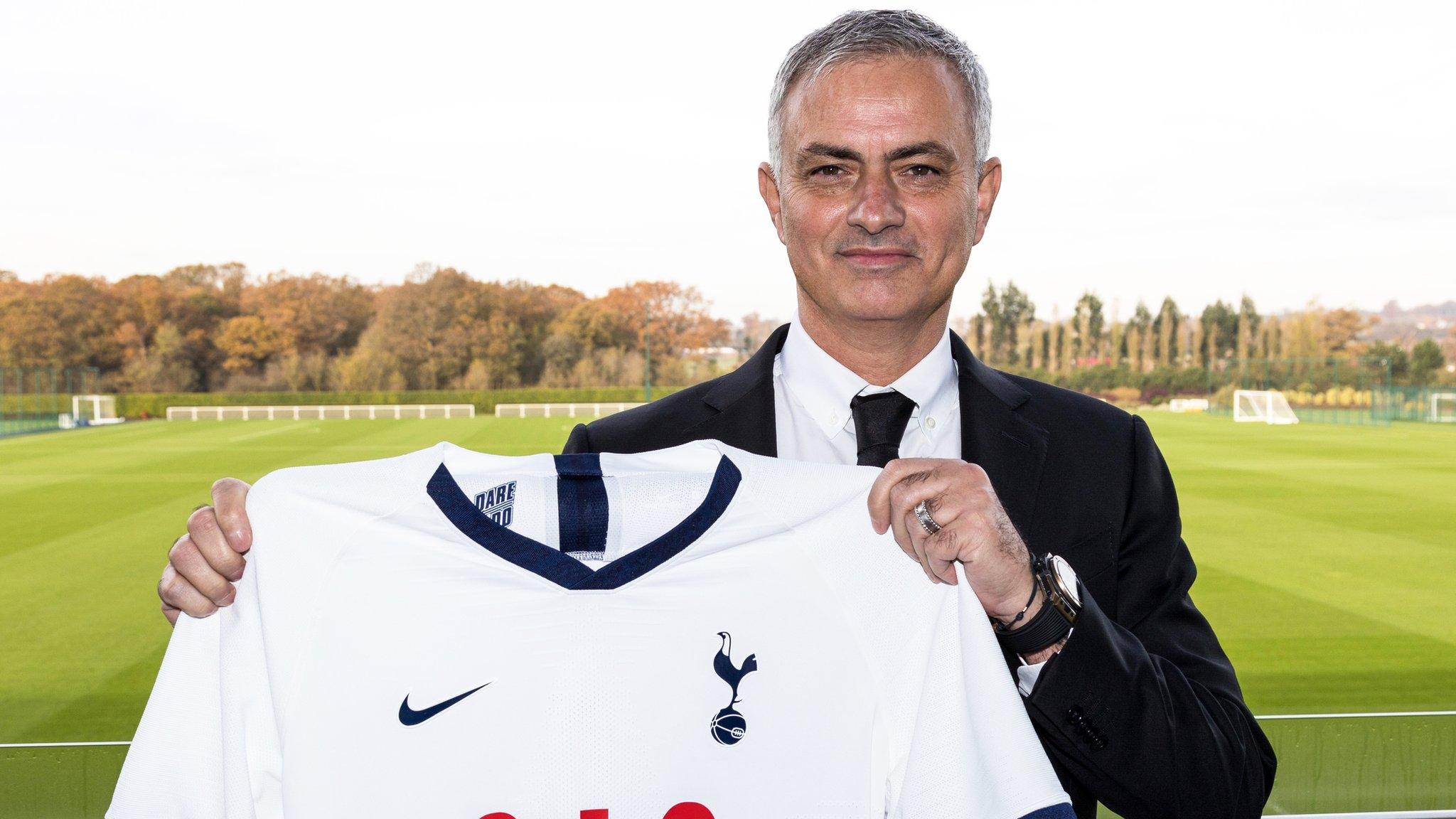 Jose Mourinho with Tottenahm shirt