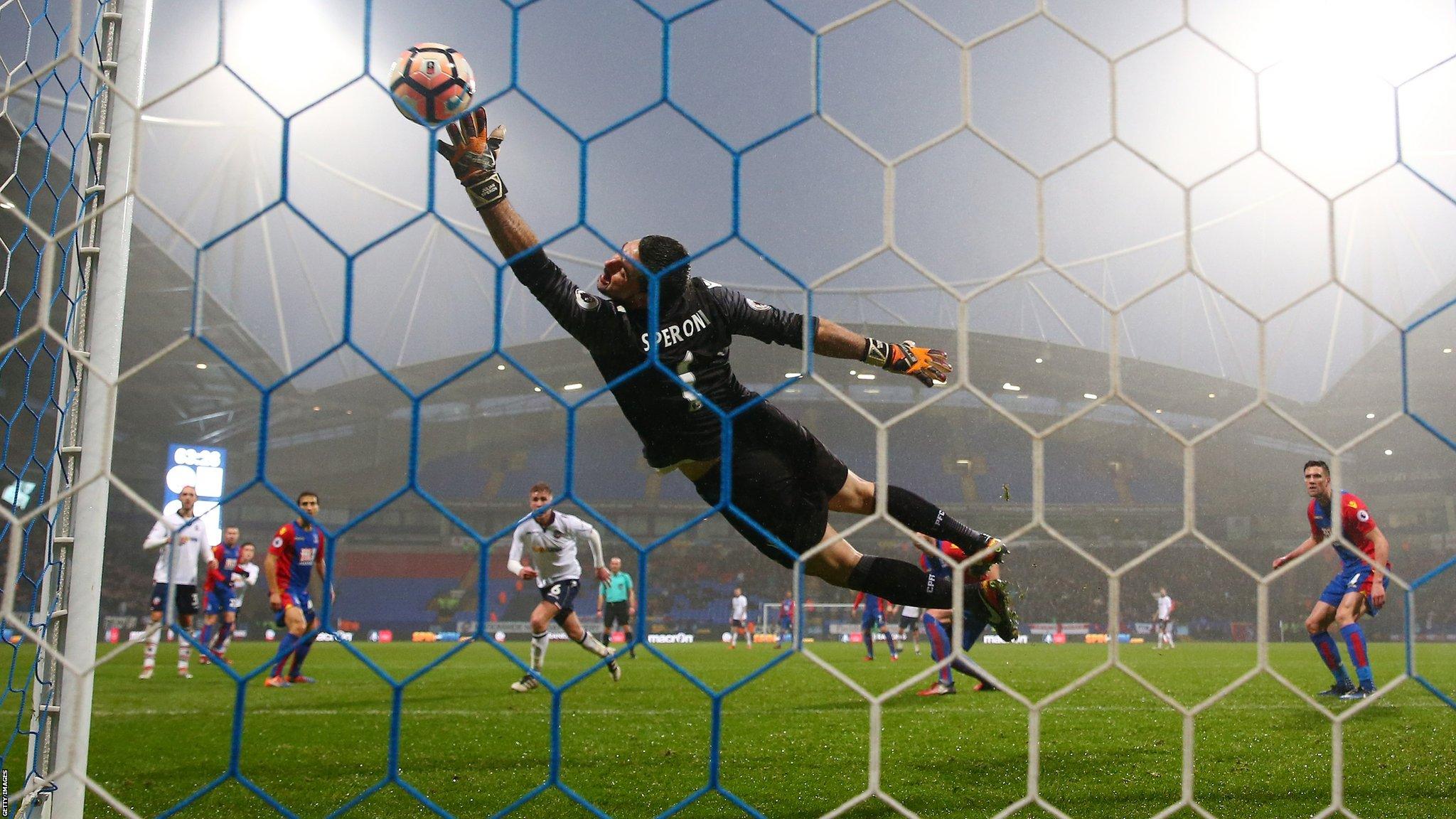 Julian Speroni makes a save during Crystal Palace's FA Cup tie with Bolton Wanderers